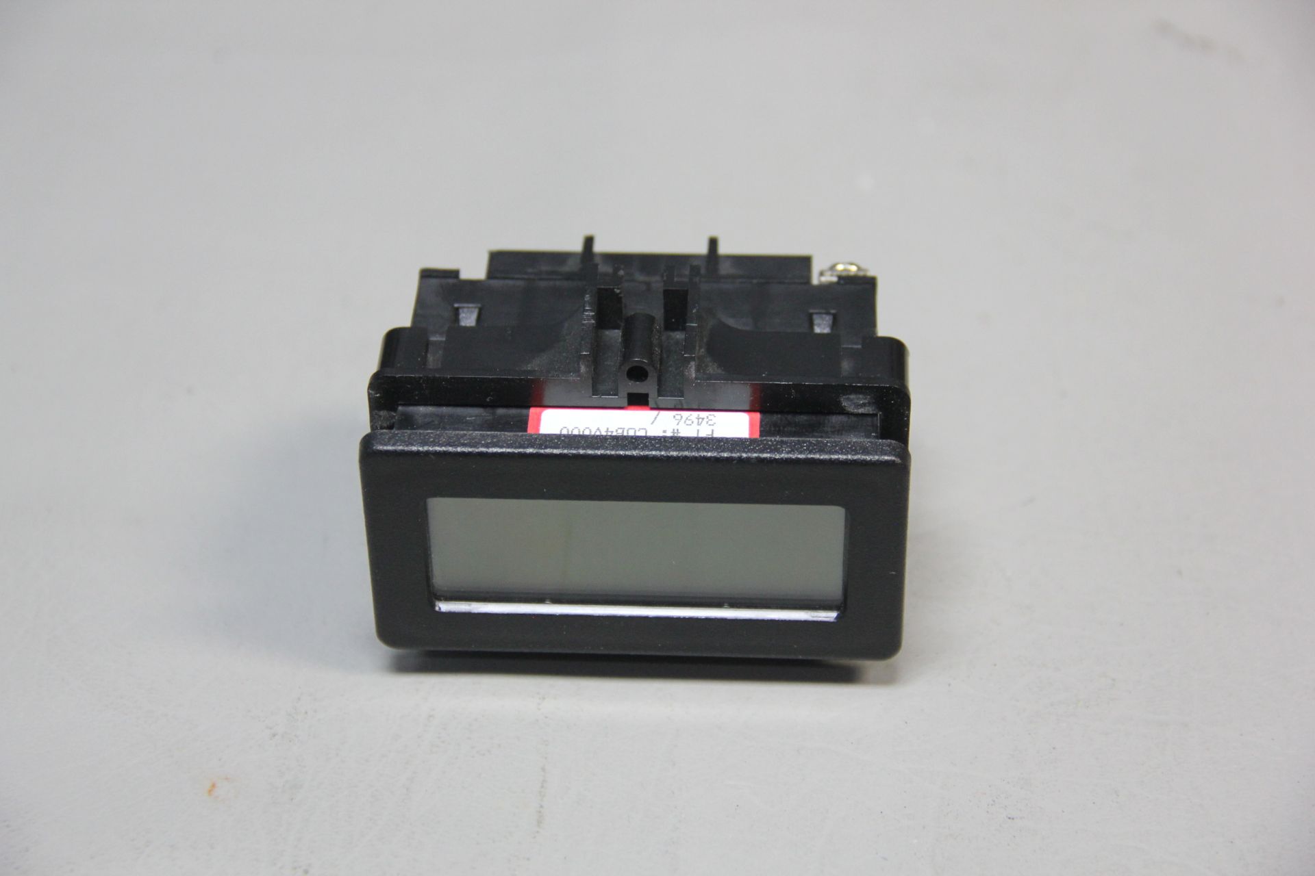 RED LION VOLTMETER WITH DISPLAY