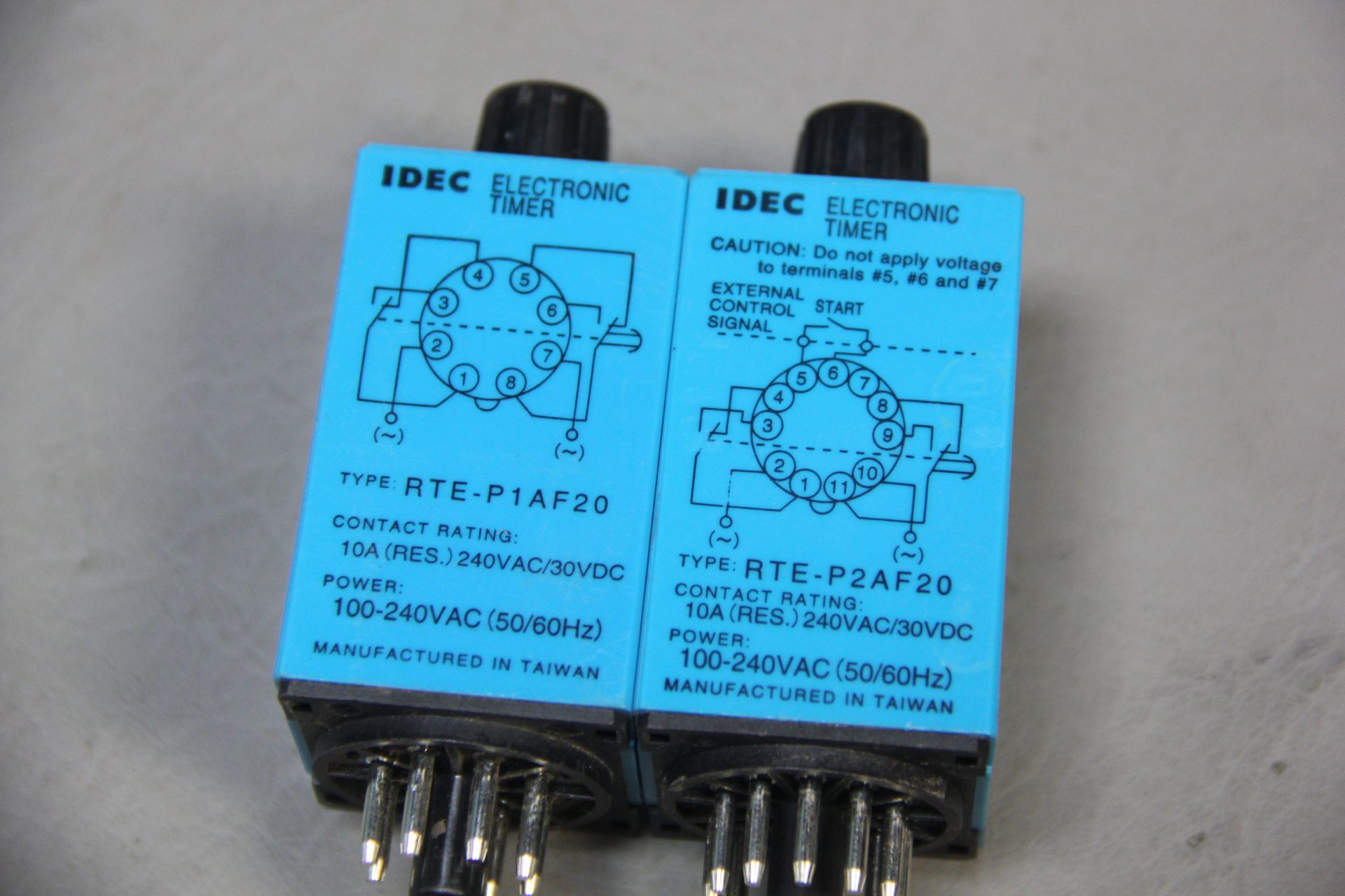 2 IDEC ELECTRONIC TIMERS - Image 3 of 3