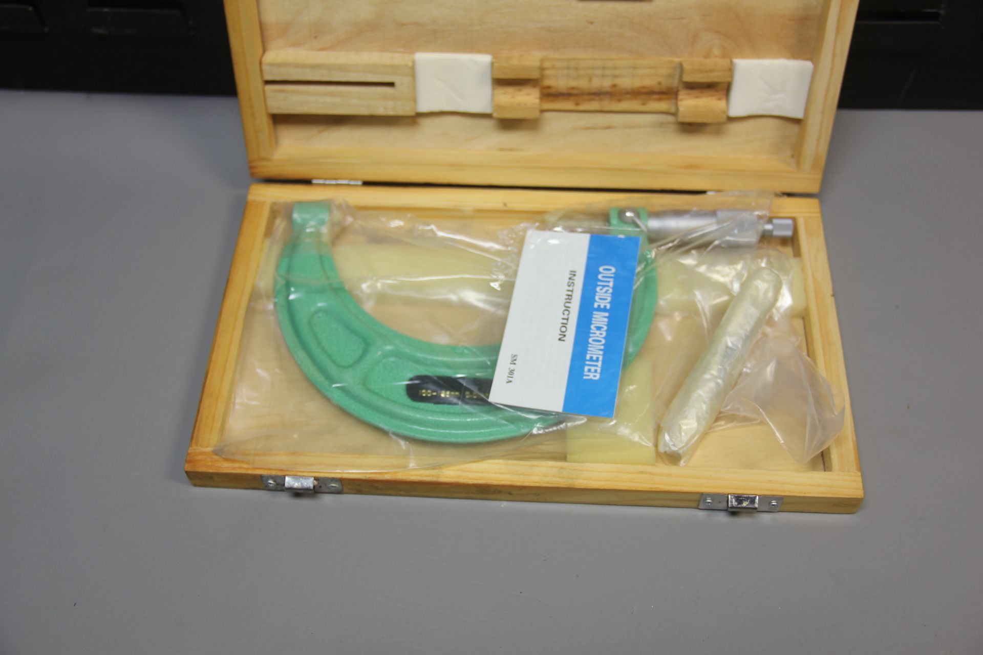 UNUSED 100-125MMM OUTSIDE MICROMETER - Image 2 of 4