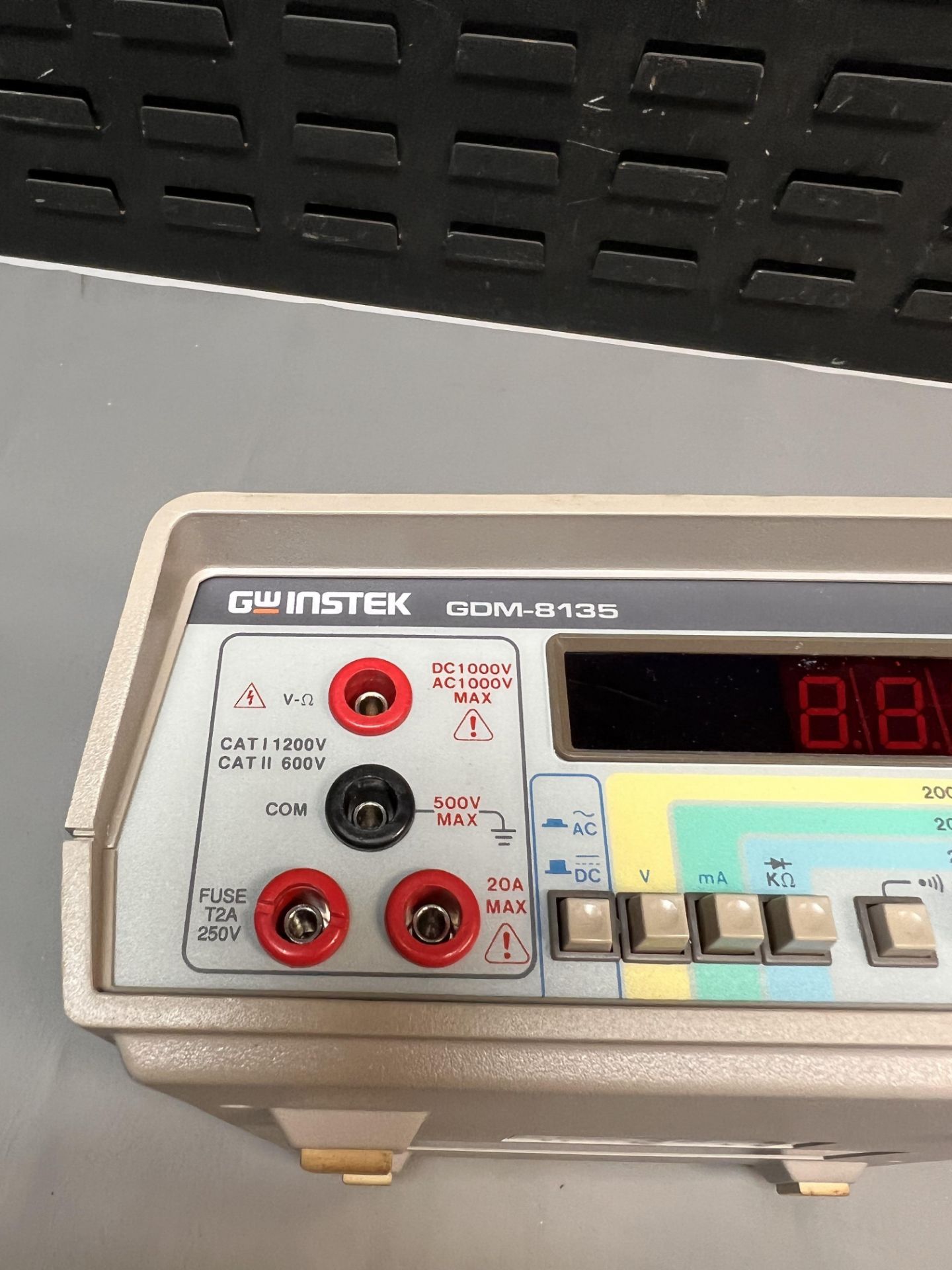 GW INSTEK DIGITAL MULTIMETER - Image 2 of 5