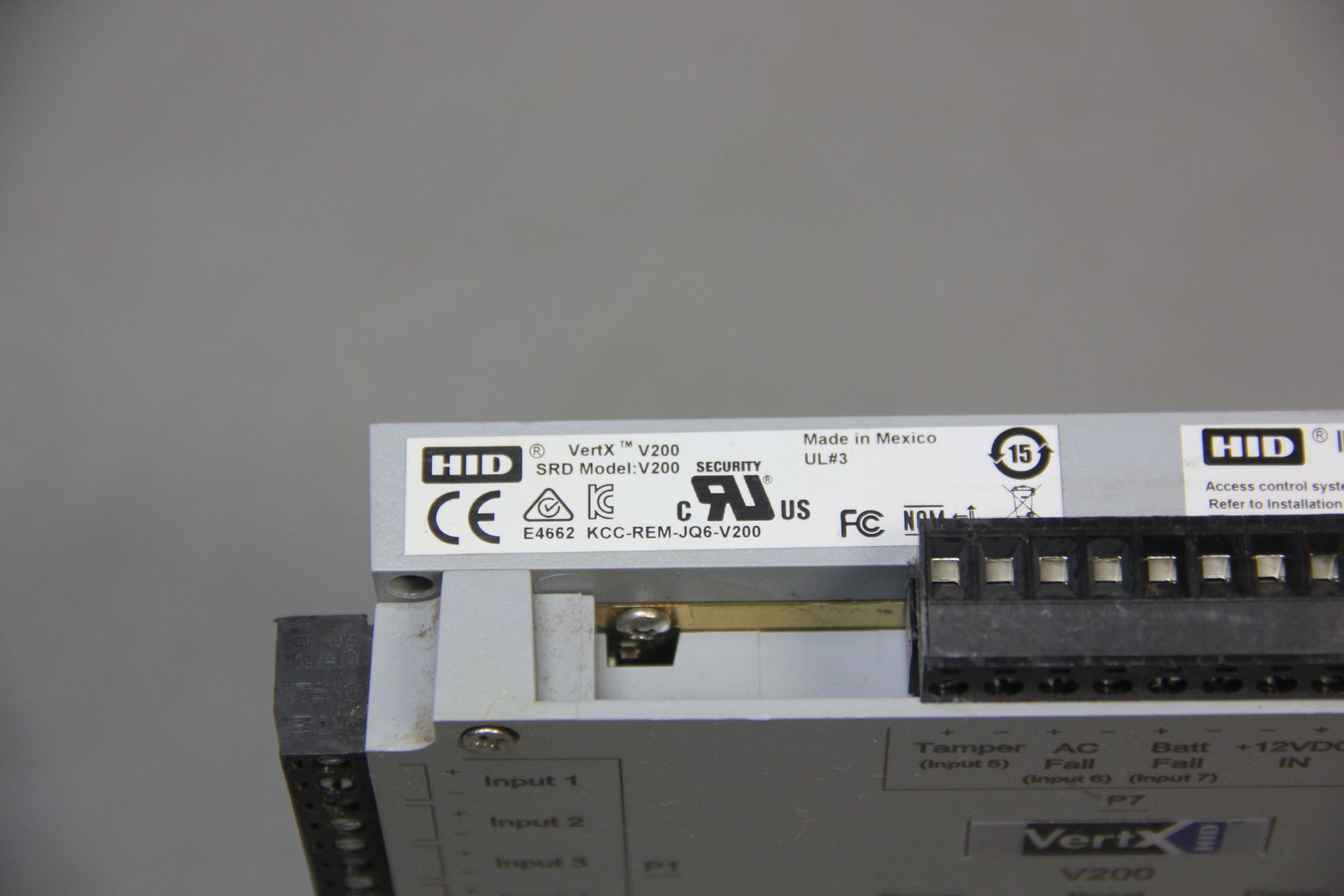 HID VERTX V200 ACCESS CONTROLLER - Image 2 of 4