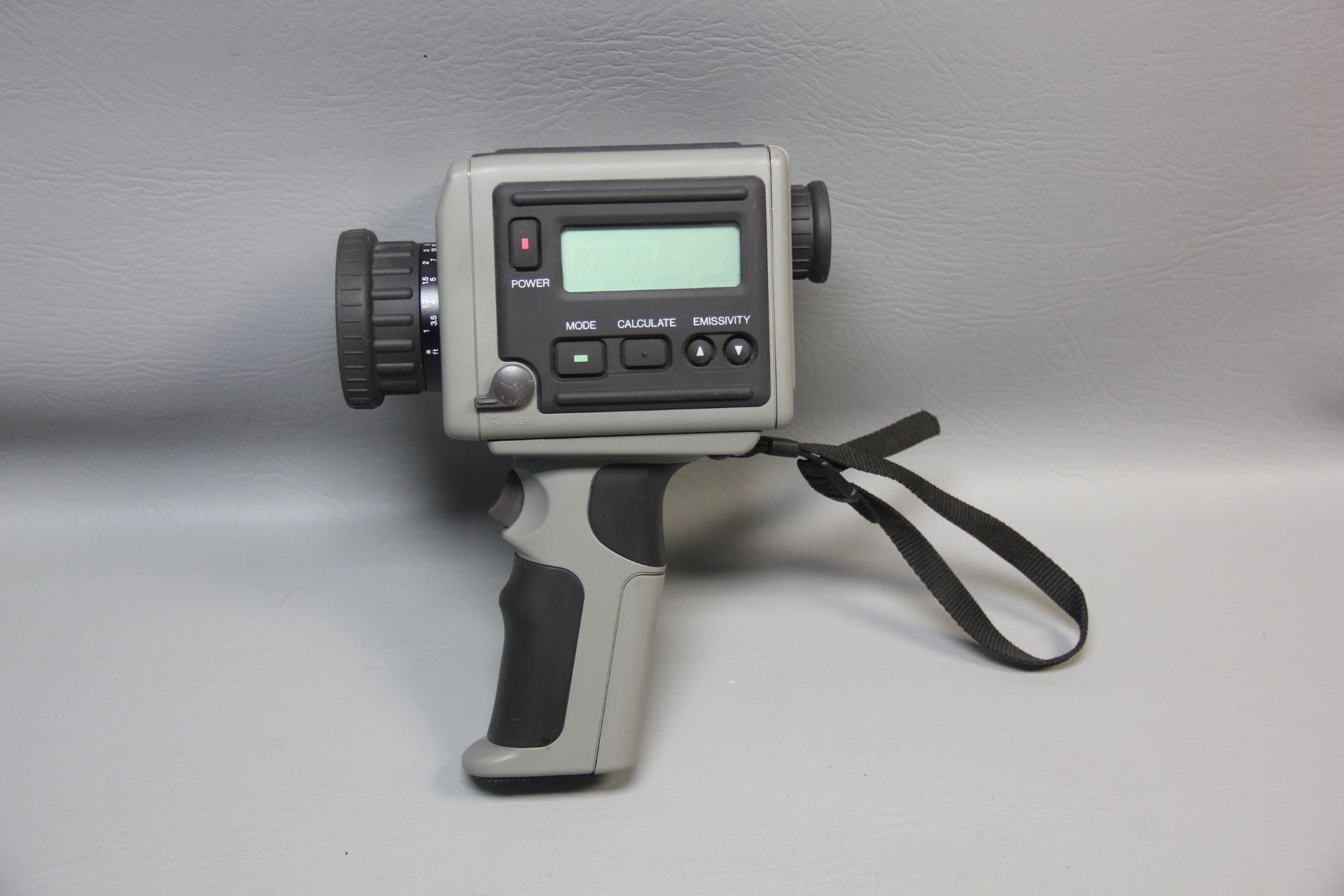 MINOLTA/LAND INFRARED THERMOMETER GUN/CAMERA