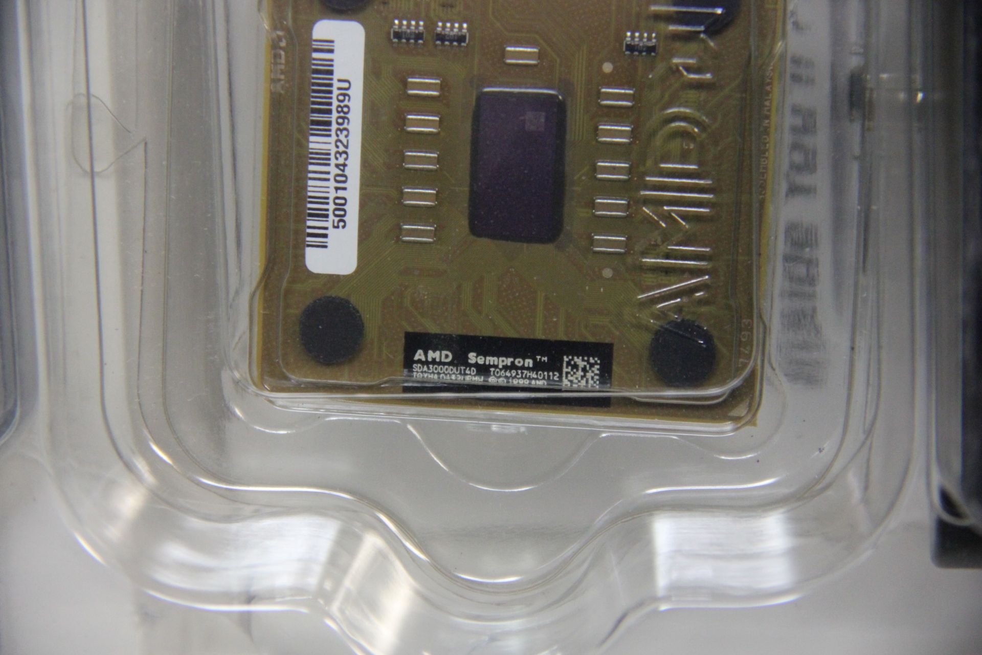 NEW AMD SEMPRON 3000+ SOCKET A PROCESSOR - Image 4 of 5