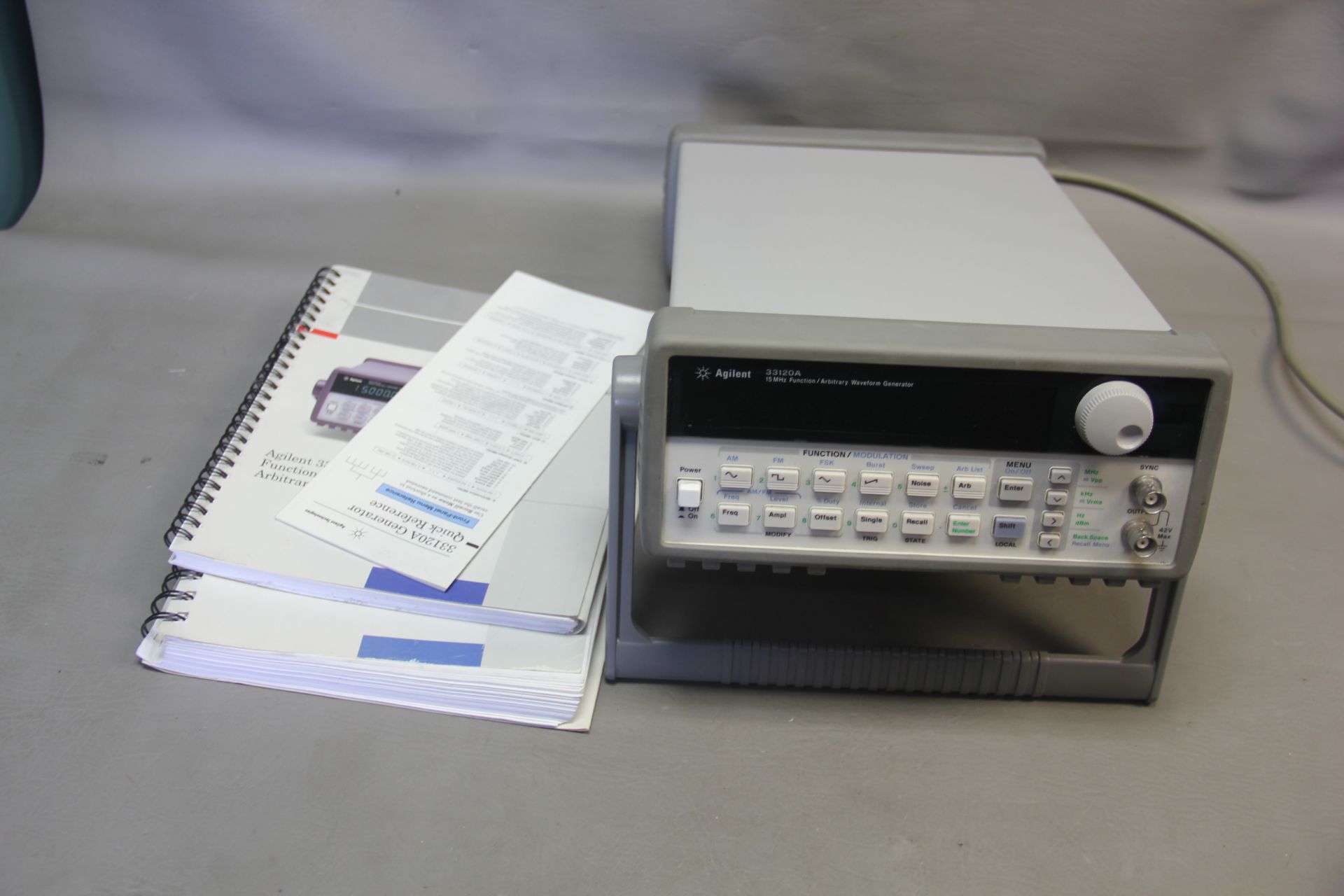 AGILENT 15MHZ ARBITRARY WAVEFORM GENERATOR