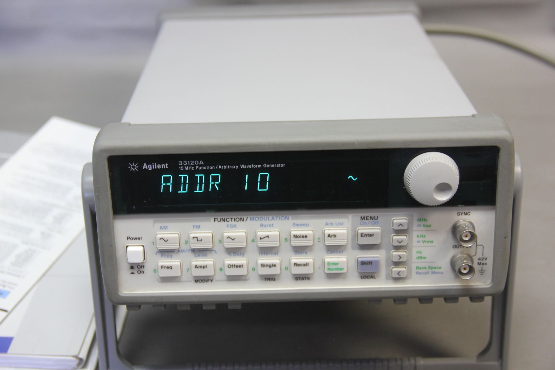 AGILENT 15MHZ ARBITRARY WAVEFORM GENERATOR - Image 4 of 8