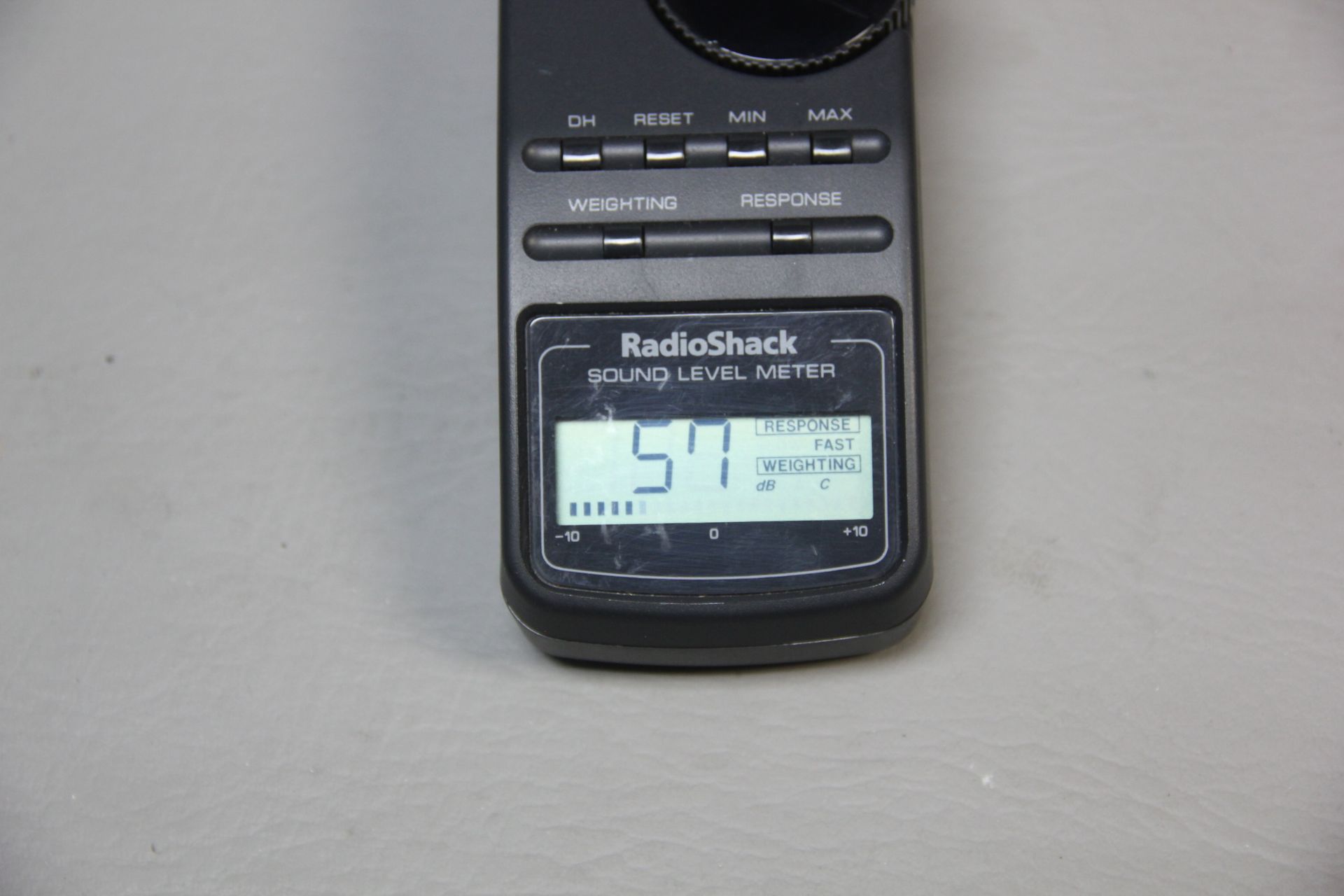RADIO SHACK SOUND LEVEL METER - Image 2 of 5