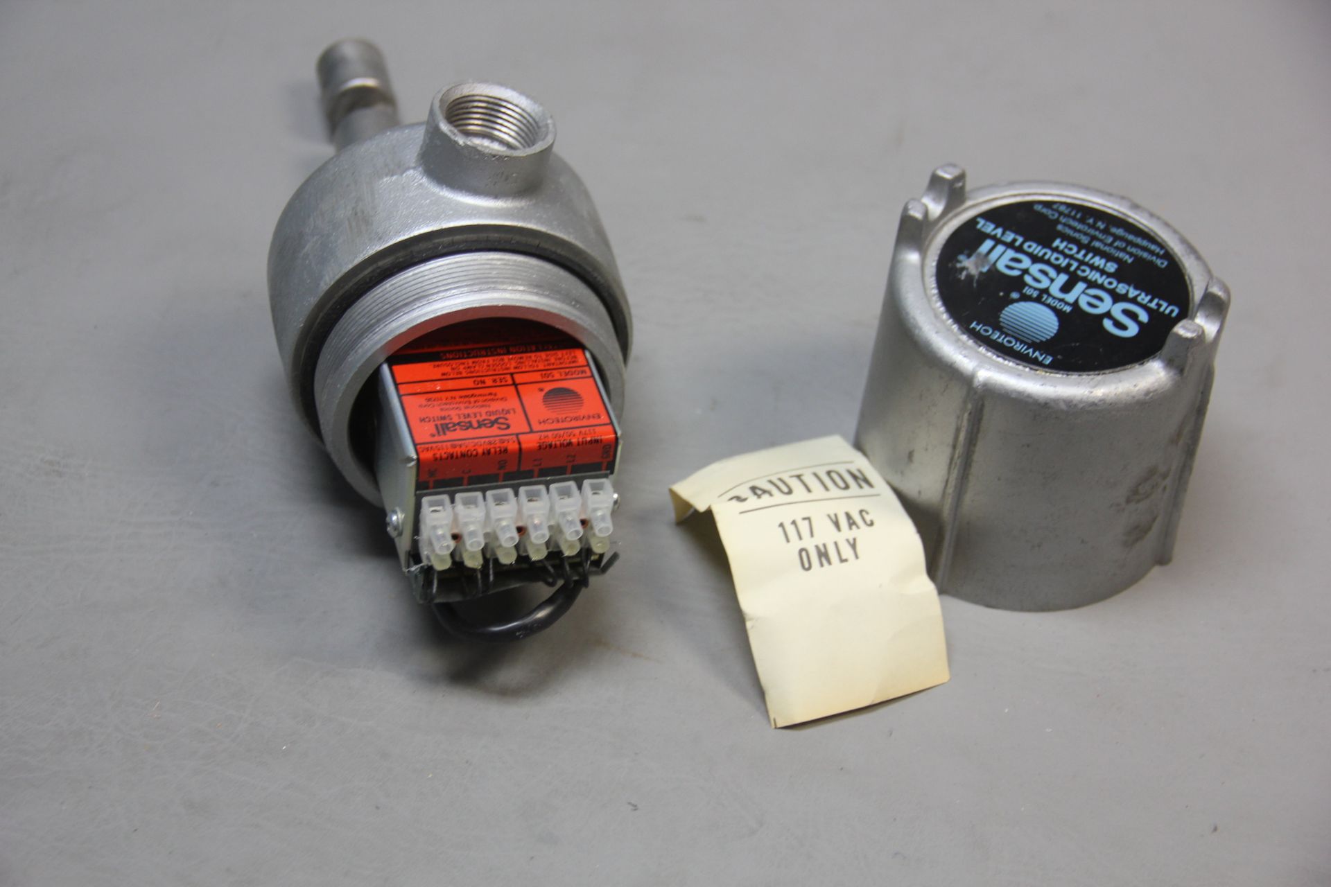 UNUSED SENSALL ULTRASONIC LIQUID LEVEL SWITCH - Image 4 of 6