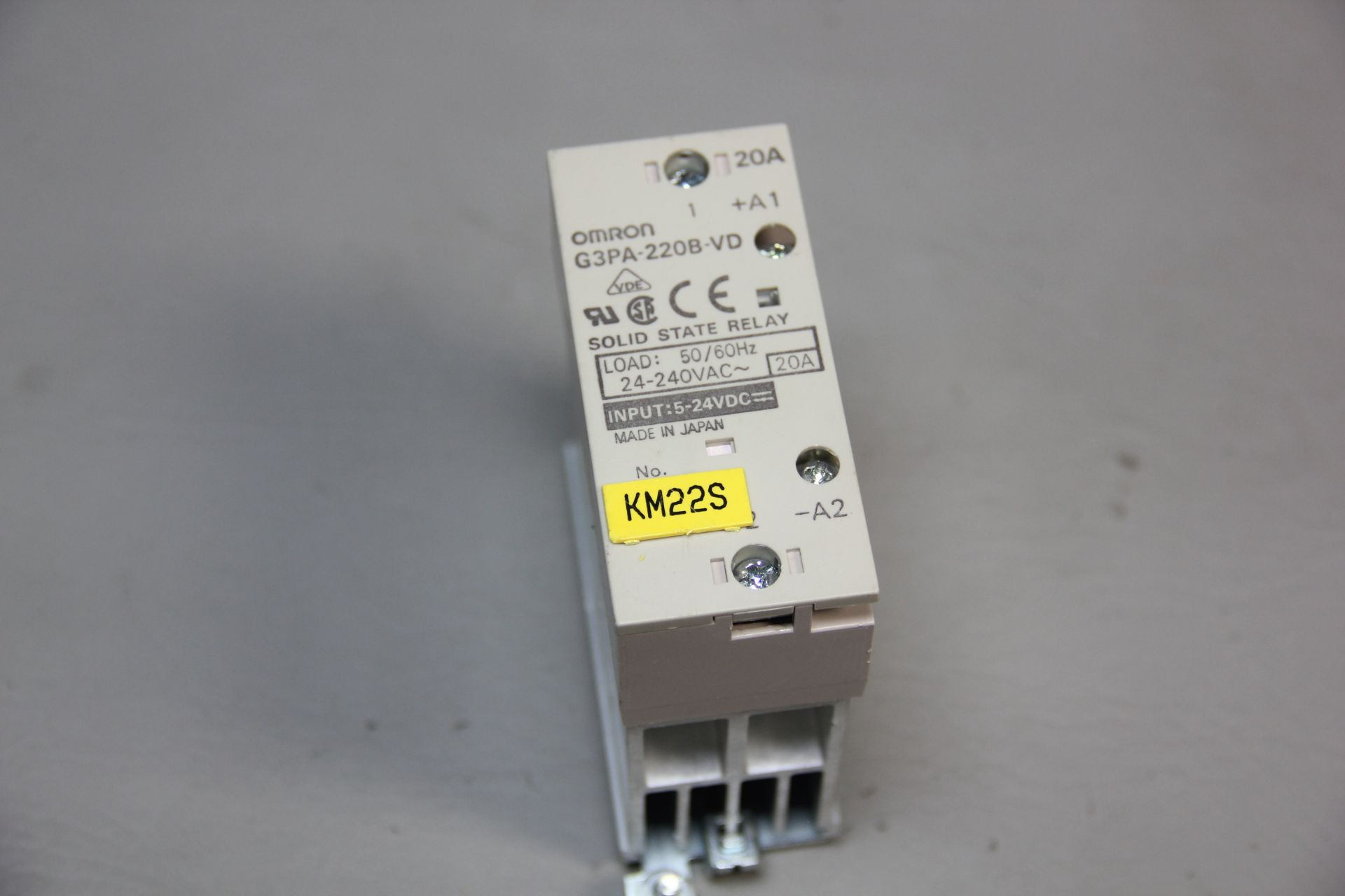 OMRON SOLID STATE RELAY G3PA-220B-VD