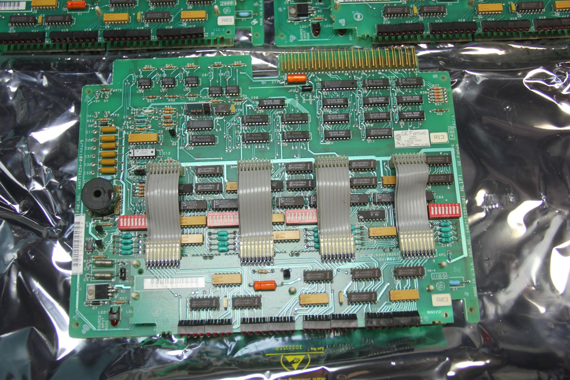 LOT OF 5 GE FANUC PLC BOARDS - Image 2 of 4