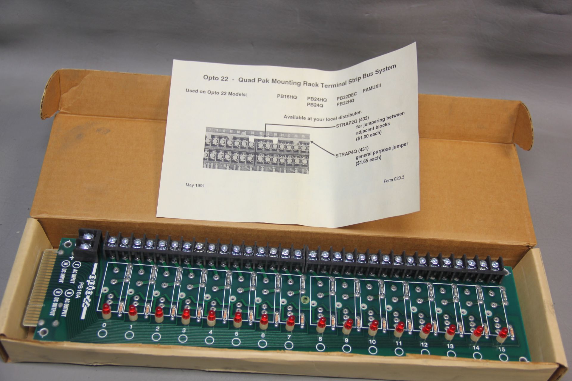 NEW OPTO 22 QUAD PACK MOUNTING RACK - Image 3 of 4