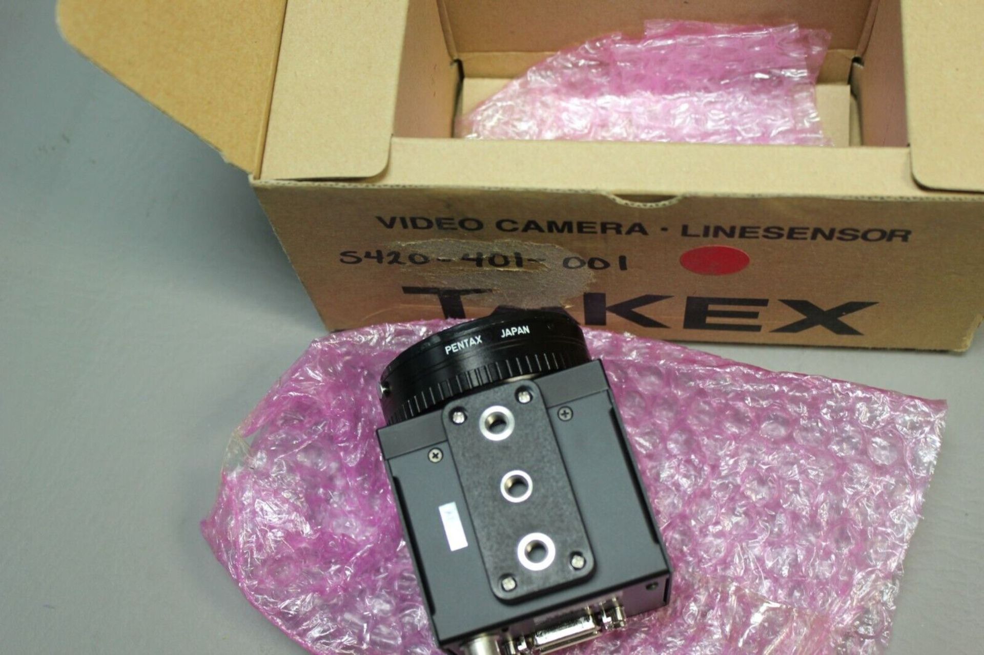 NEW TAKEX DIGITAL LINE SCAN CAMERA - Image 2 of 5