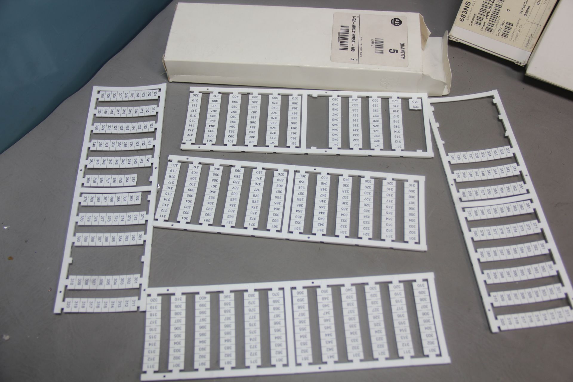 LOT OF NEW ALLEN BRADLEY MARKERS - Image 2 of 11