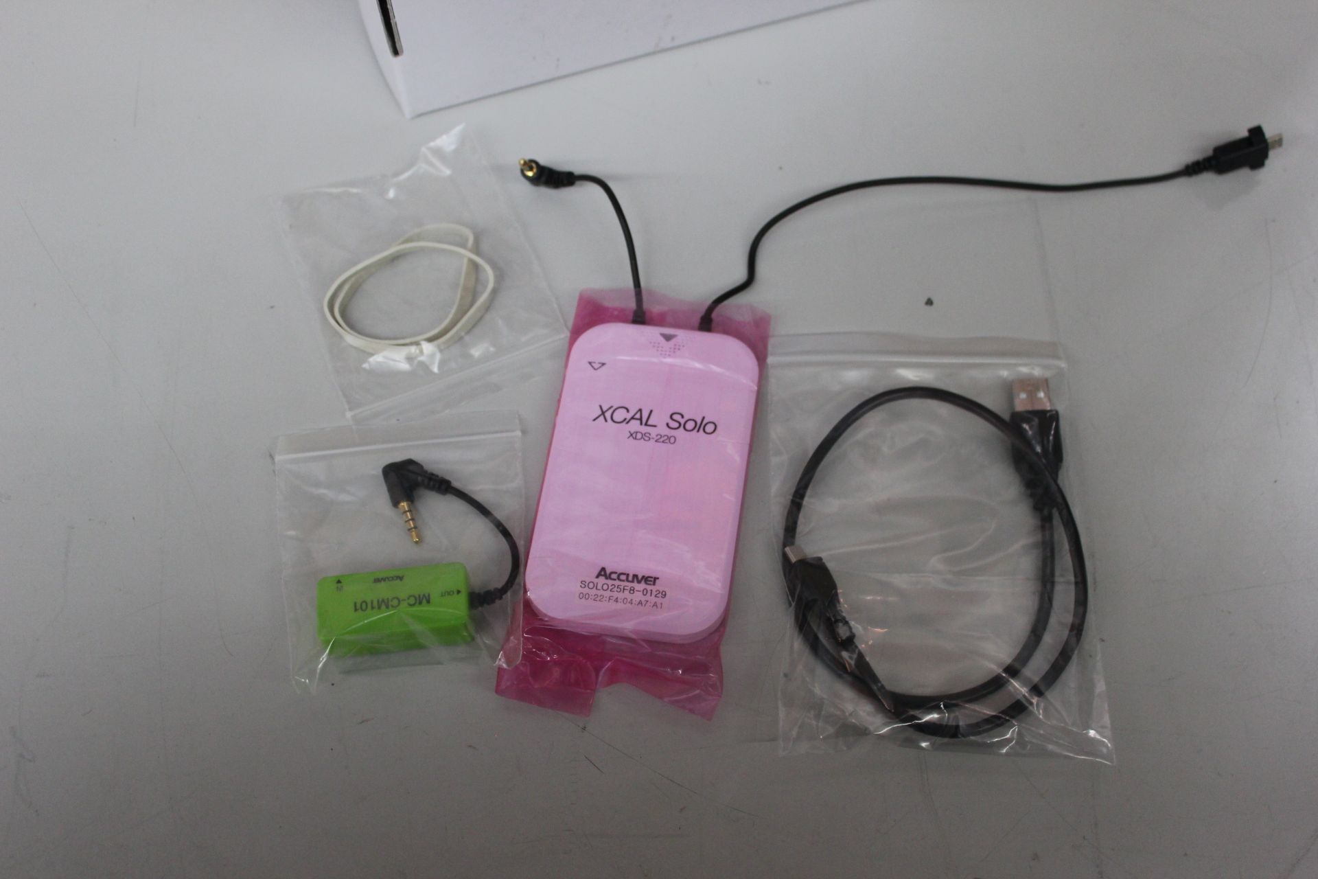ACCUVER XCAL SOLO SMARTPHONE HANDHELD AIR INTERFACE MEASUREMENT TOOL - Image 3 of 14