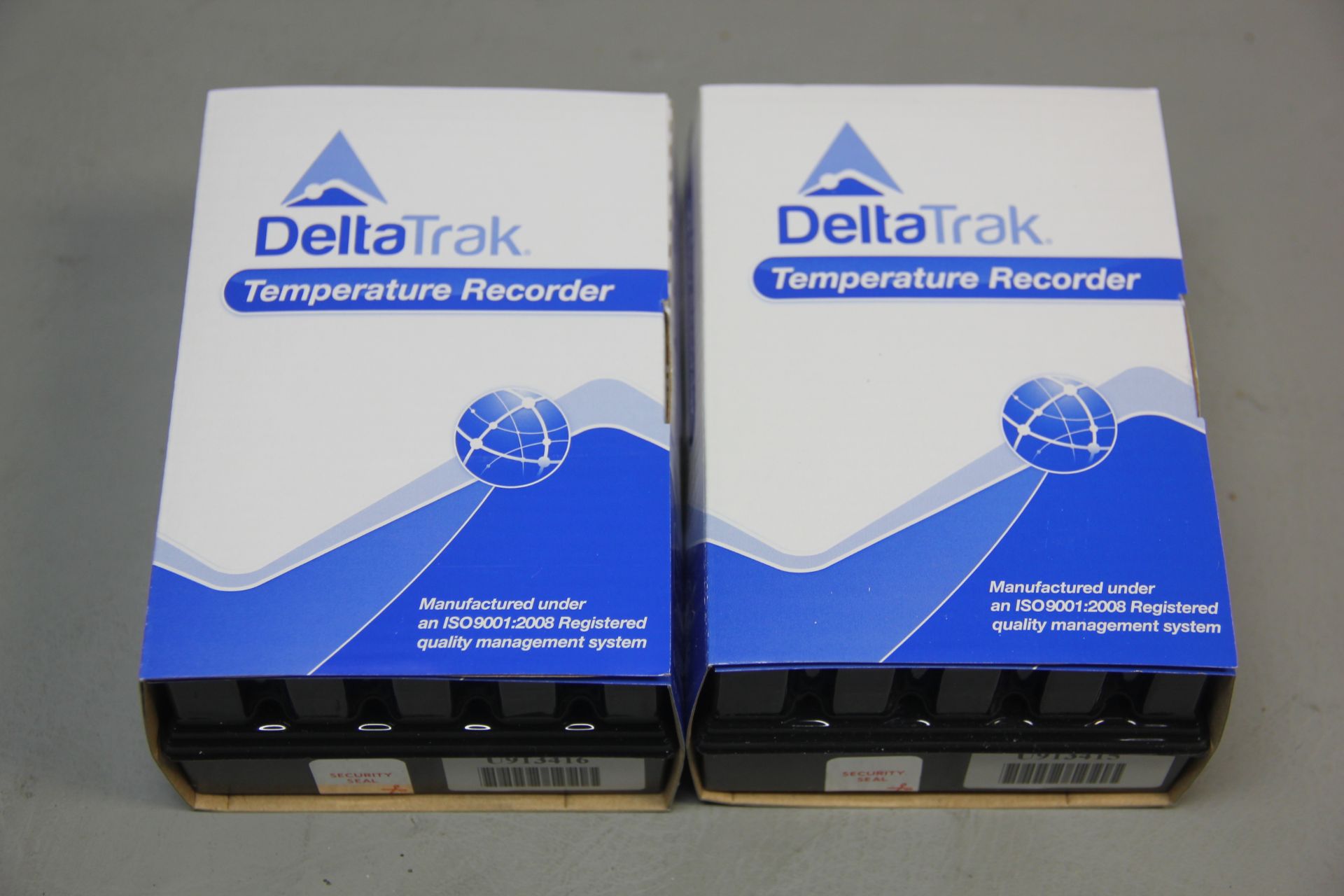 LOT OF NEW DELTATRAK 90 DAY TEMPERATURE RECORDERS