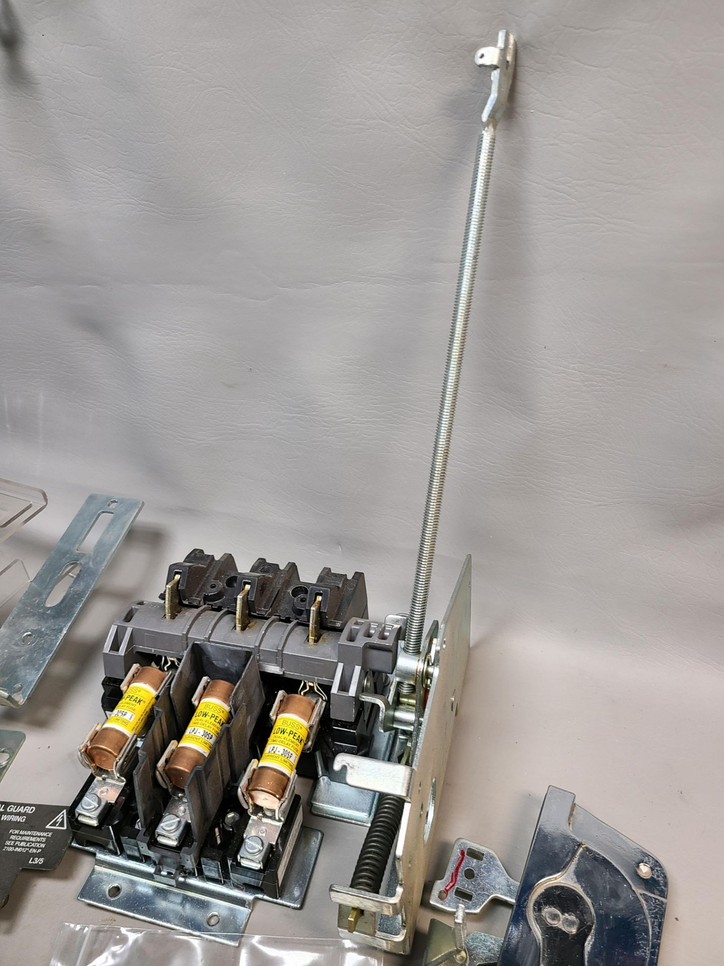 ALLEN BRADLEY DISCONNECT SWITCH - Image 3 of 11