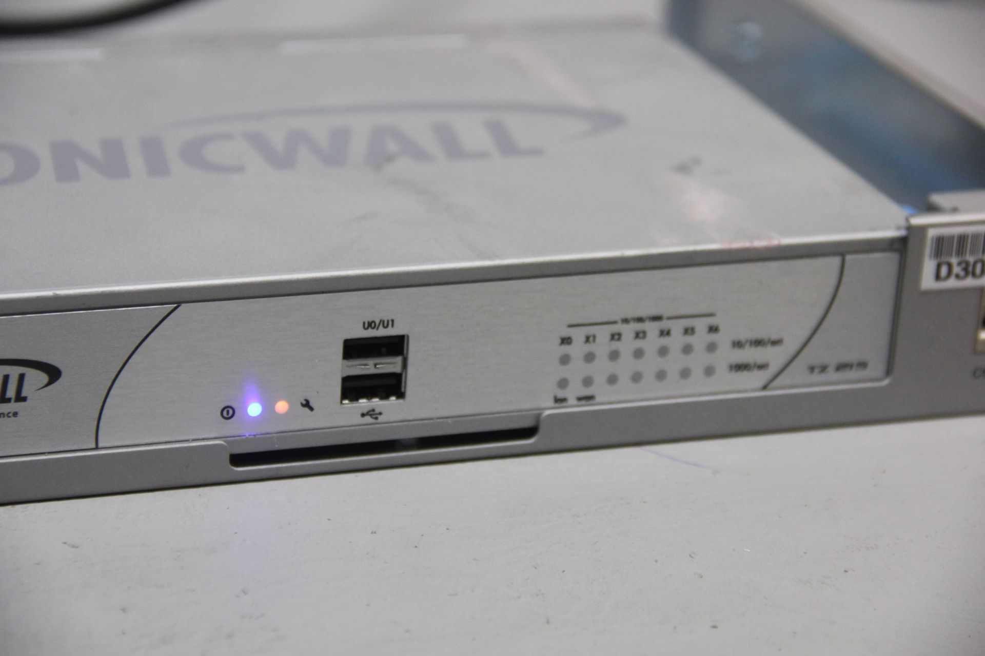 SONICWALL NETWORK SECURITY FIREWALL - Image 2 of 5