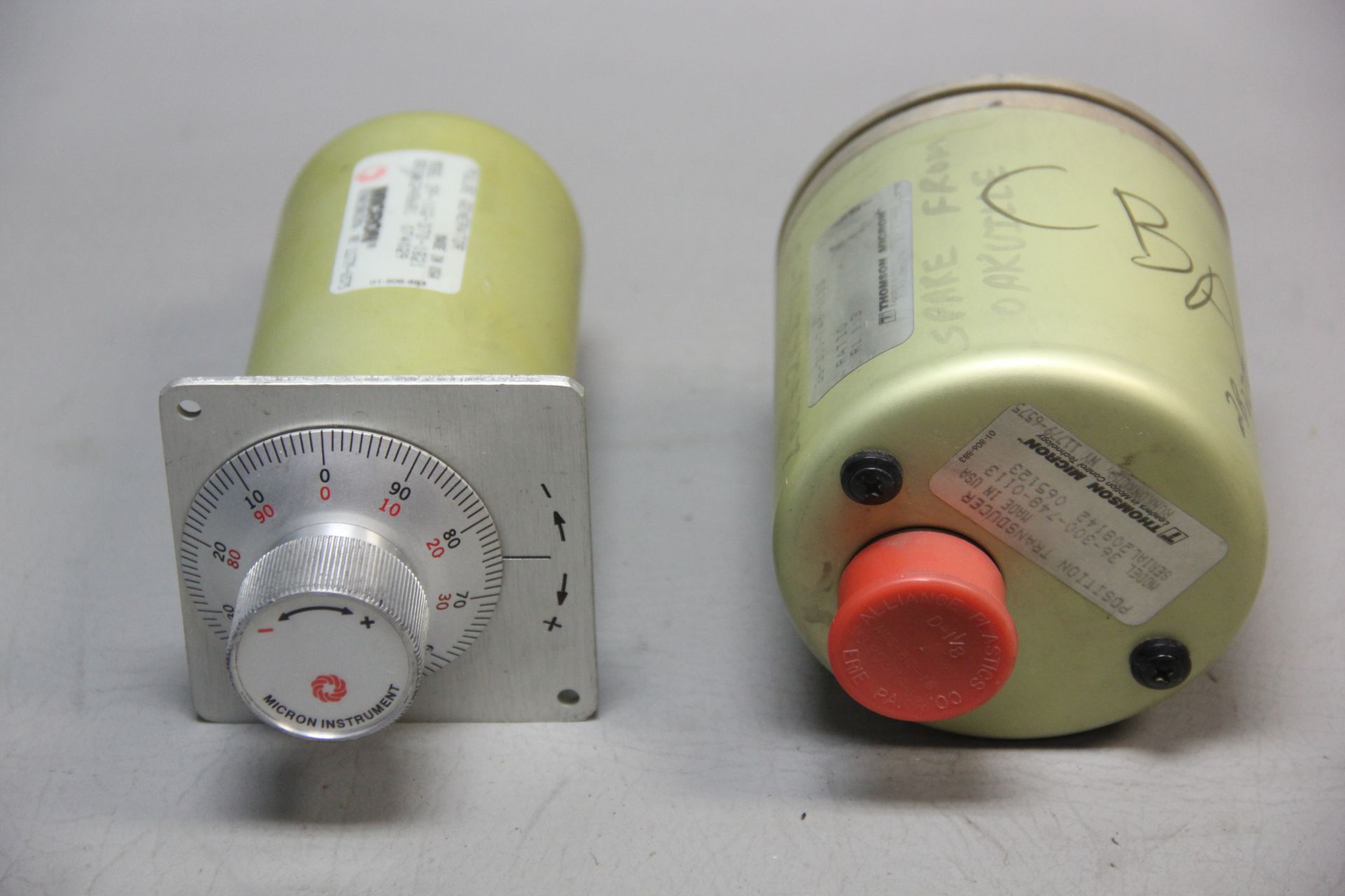 MICRON POSITION TRANSDUCER & PULSE GENERATOR