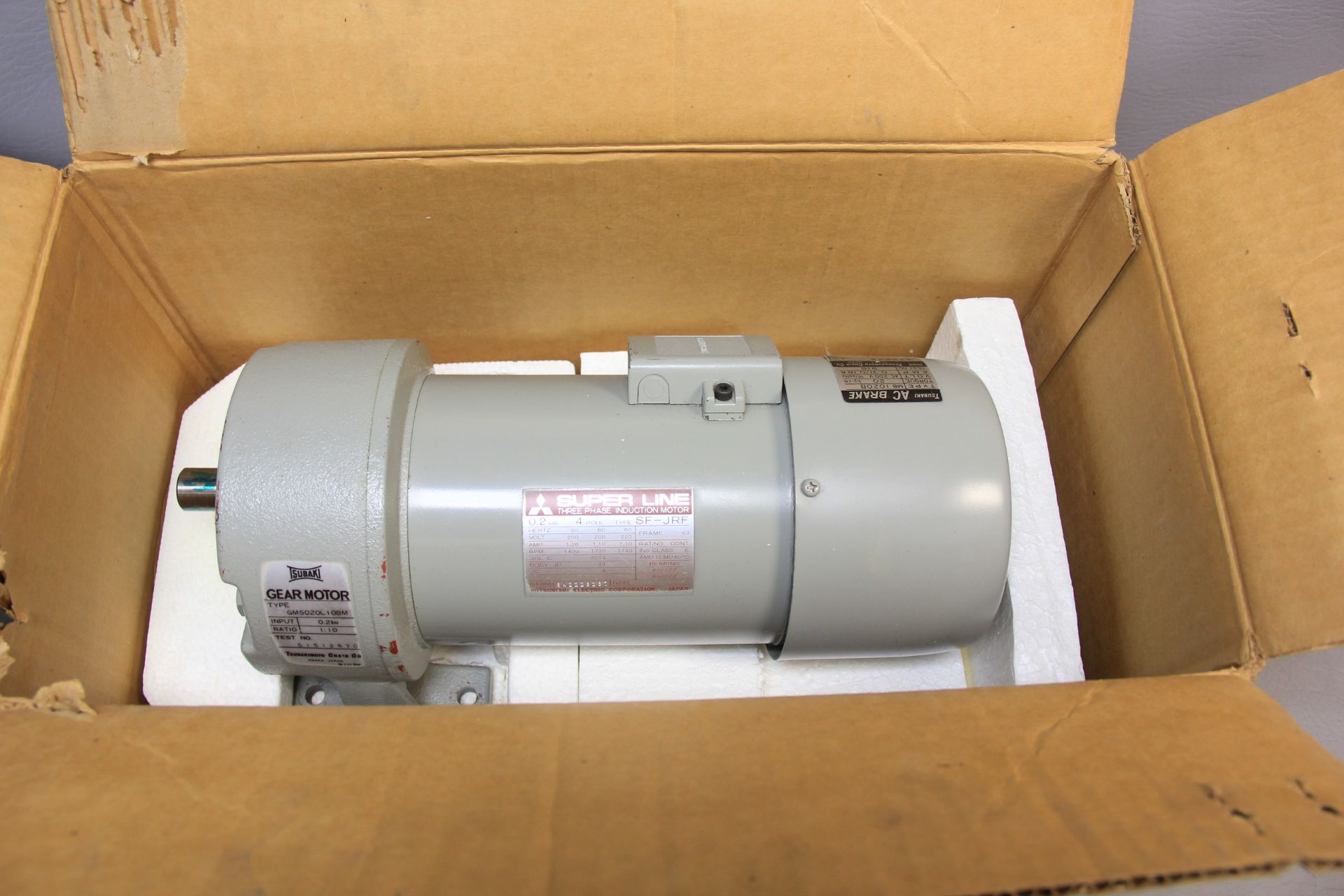 NEW TSUBAKI MITSUBISHI GEARMOTOR - Image 2 of 8