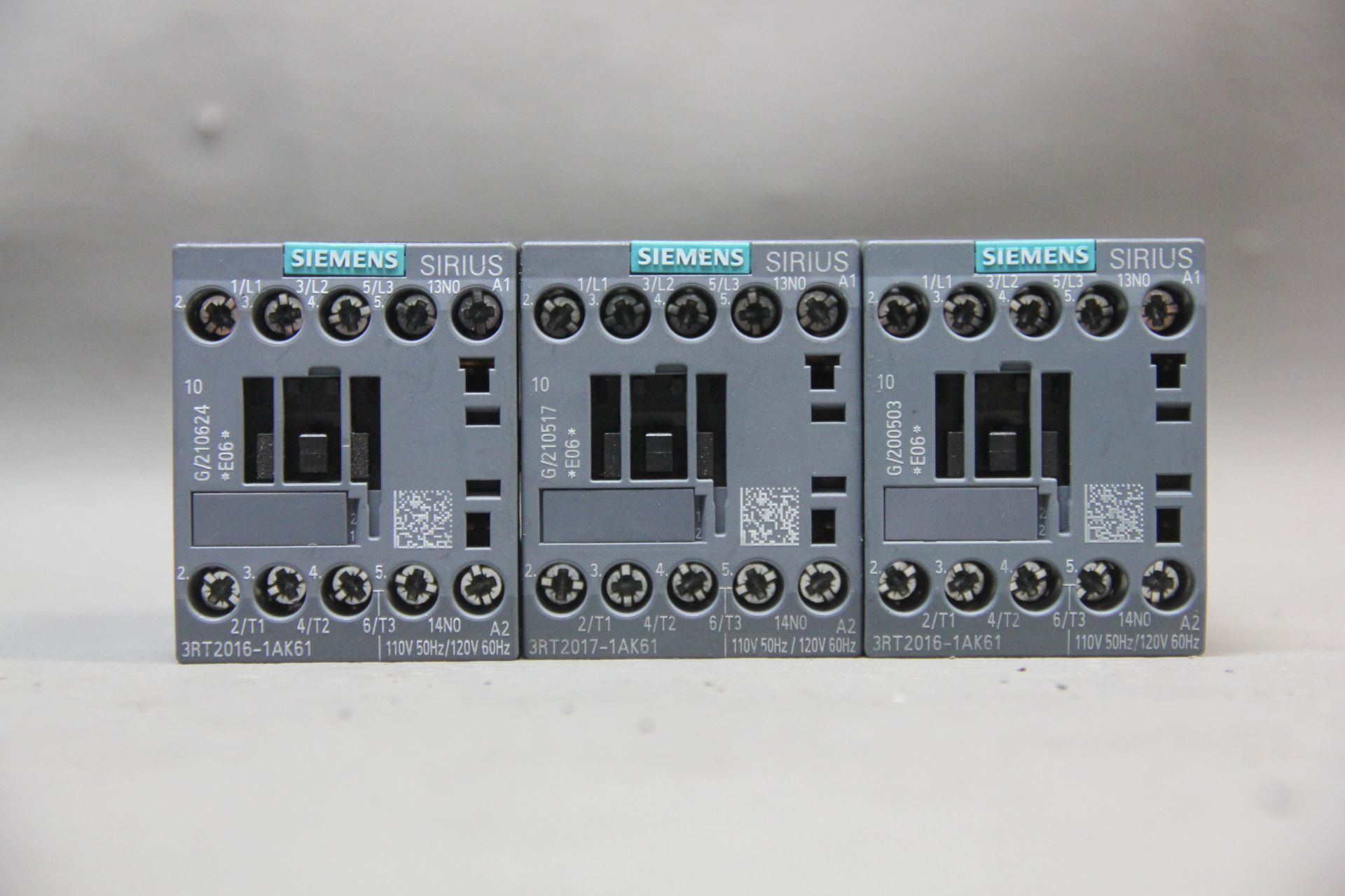 3 UNUSED SIEMENS SIRIUS CONTACTORS - Image 2 of 2