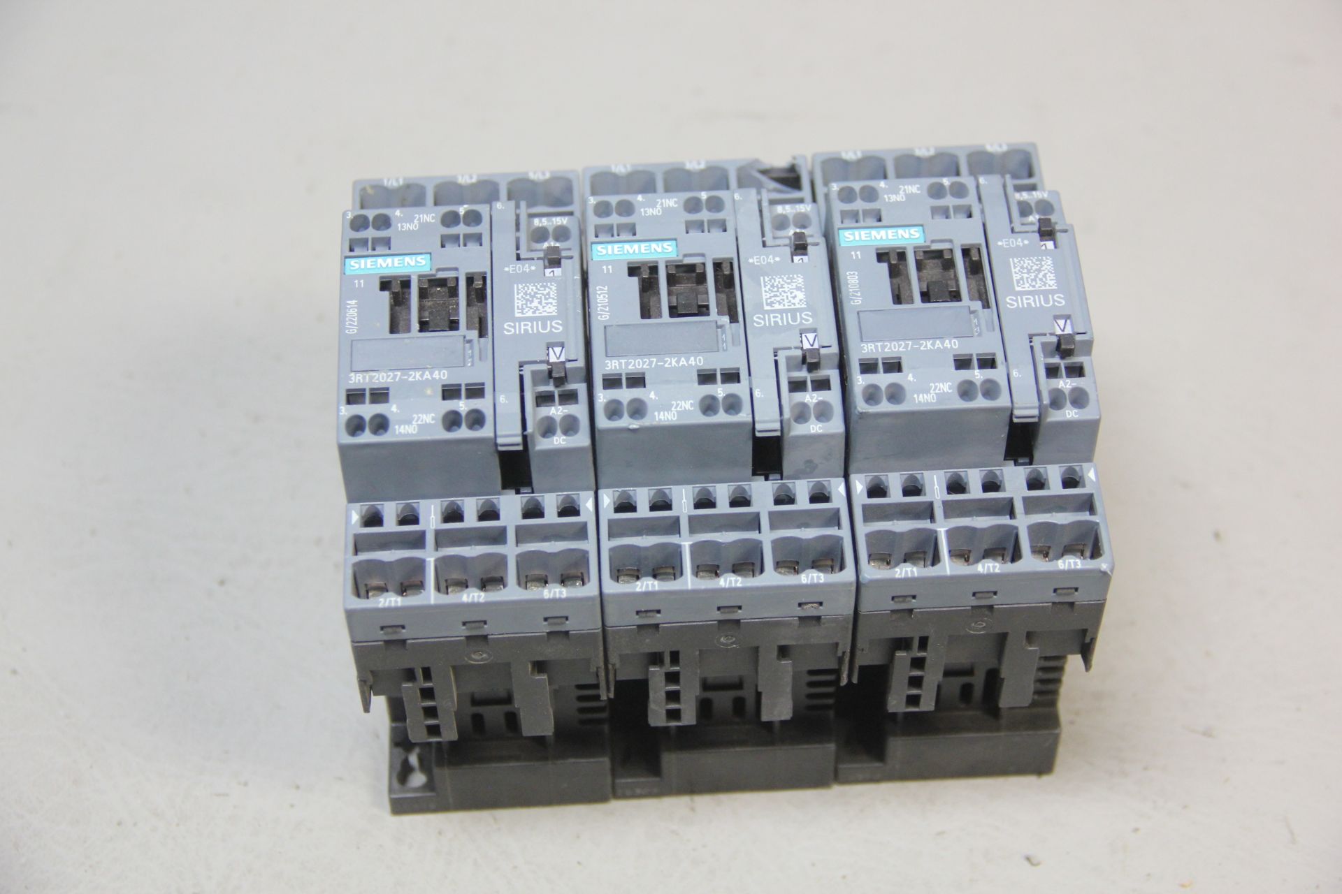 3 SIEMENS SIRIUS CONTACTORS