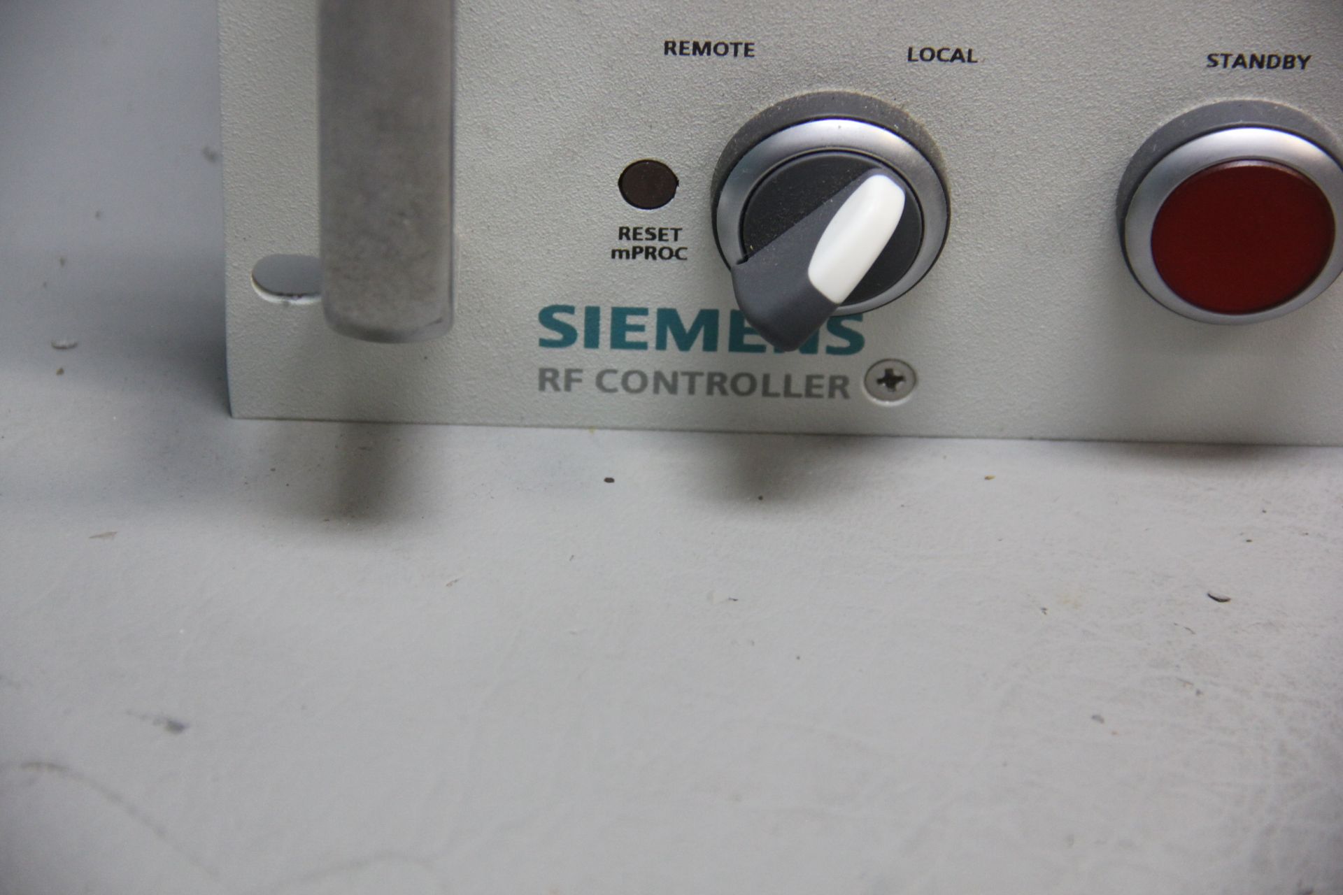 SIEMENS RF CONTROLLER - Image 2 of 5