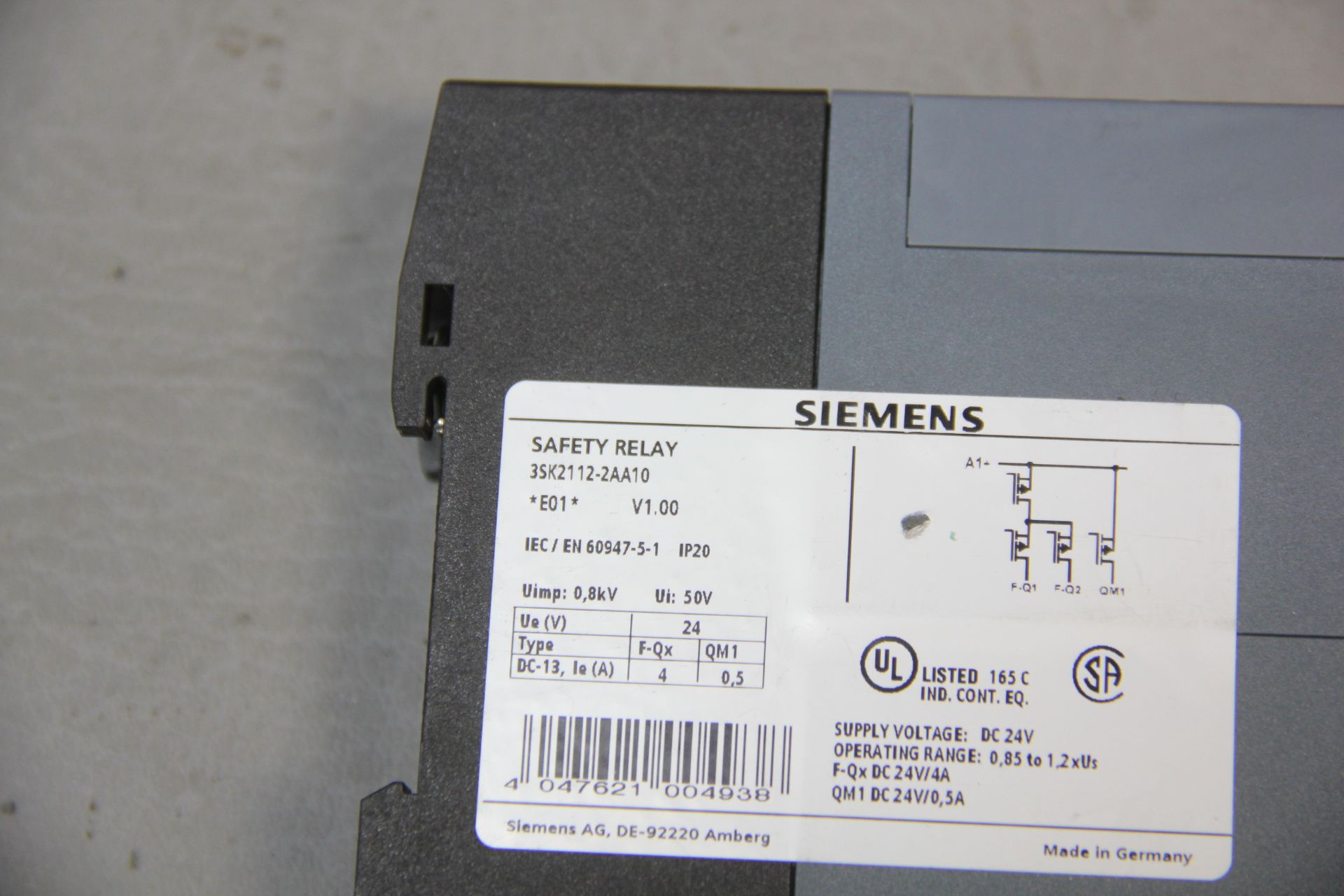 SIEMENS SAFETY RELAY - Image 4 of 4