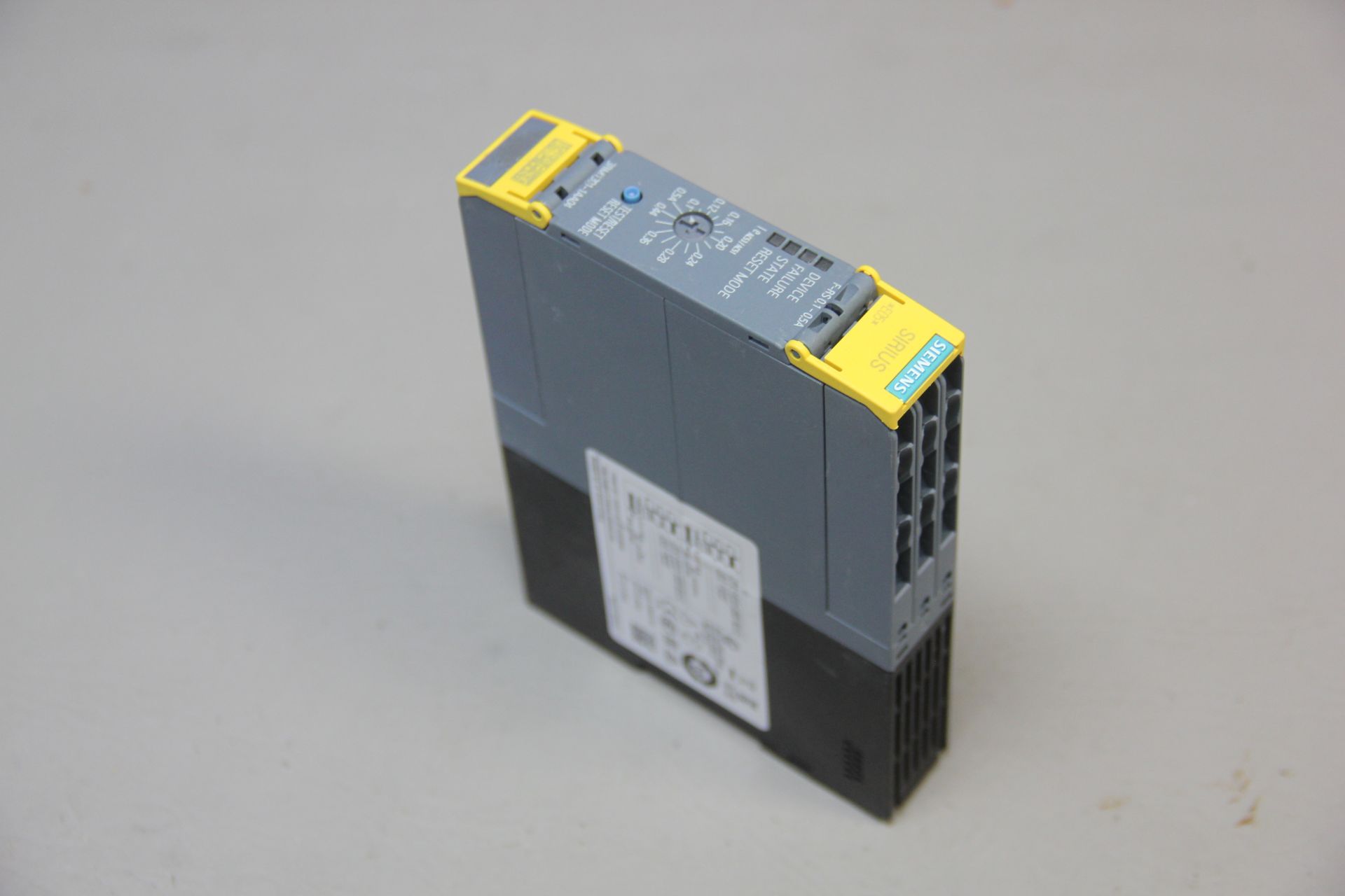 SIEMENS FAILSAFE AC SEMICONDUCTOR MOTOR STARTER - Image 2 of 4