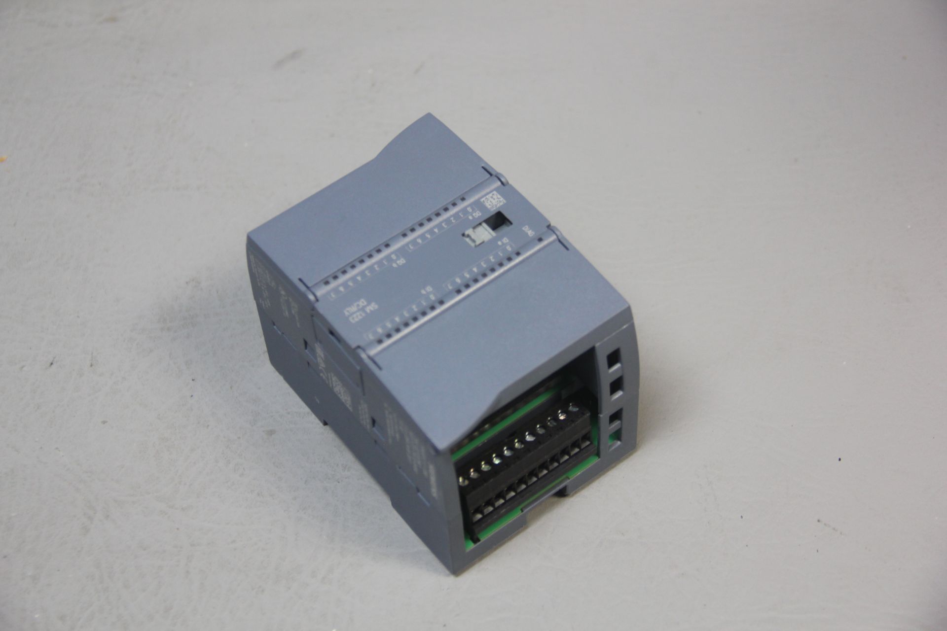 SIEMENS SIMATIC S7-1200 PLC MODULE - Image 2 of 4