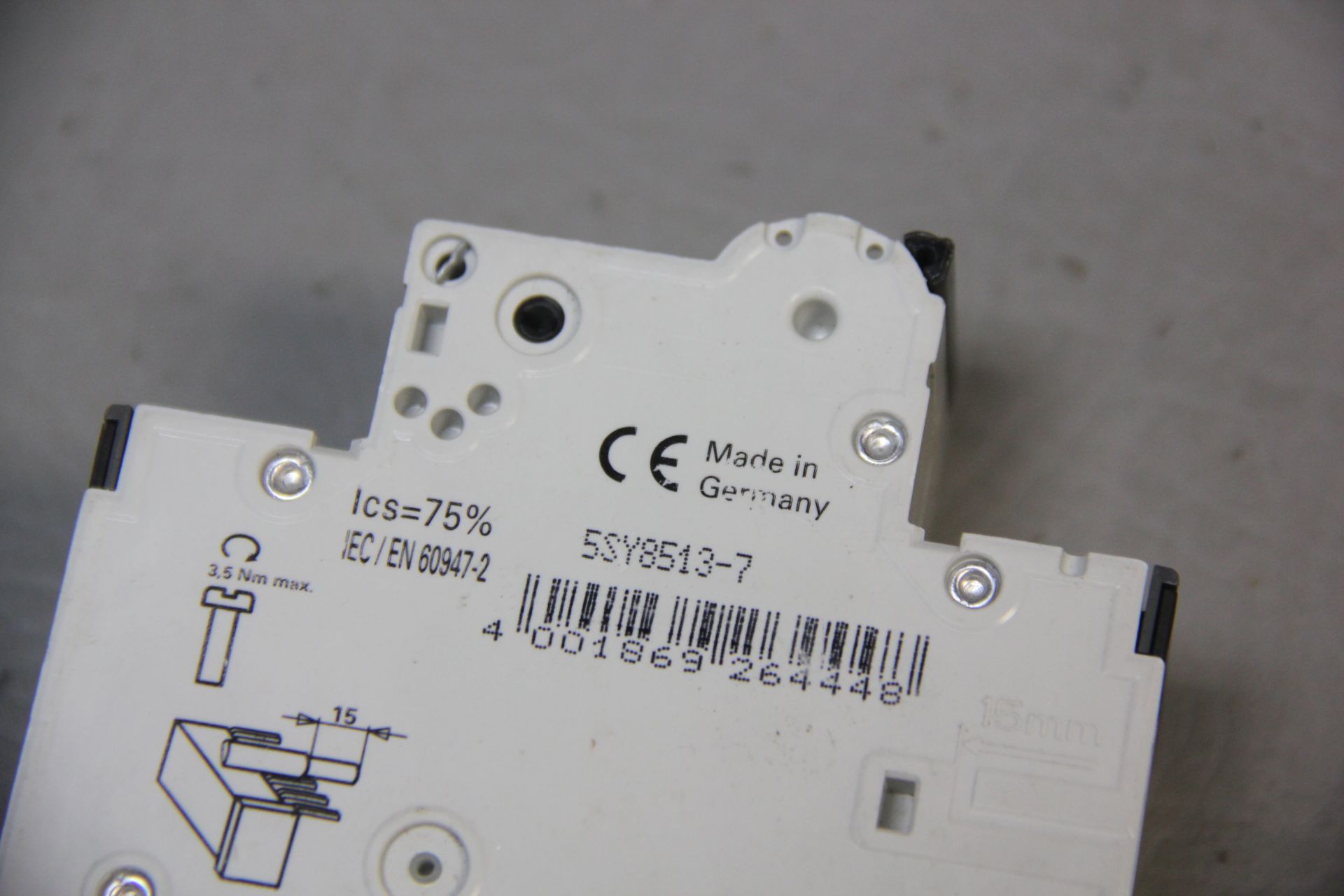 LOT OF UNUSED SIEMENS CIRCUIT BREAKERS - Image 4 of 4