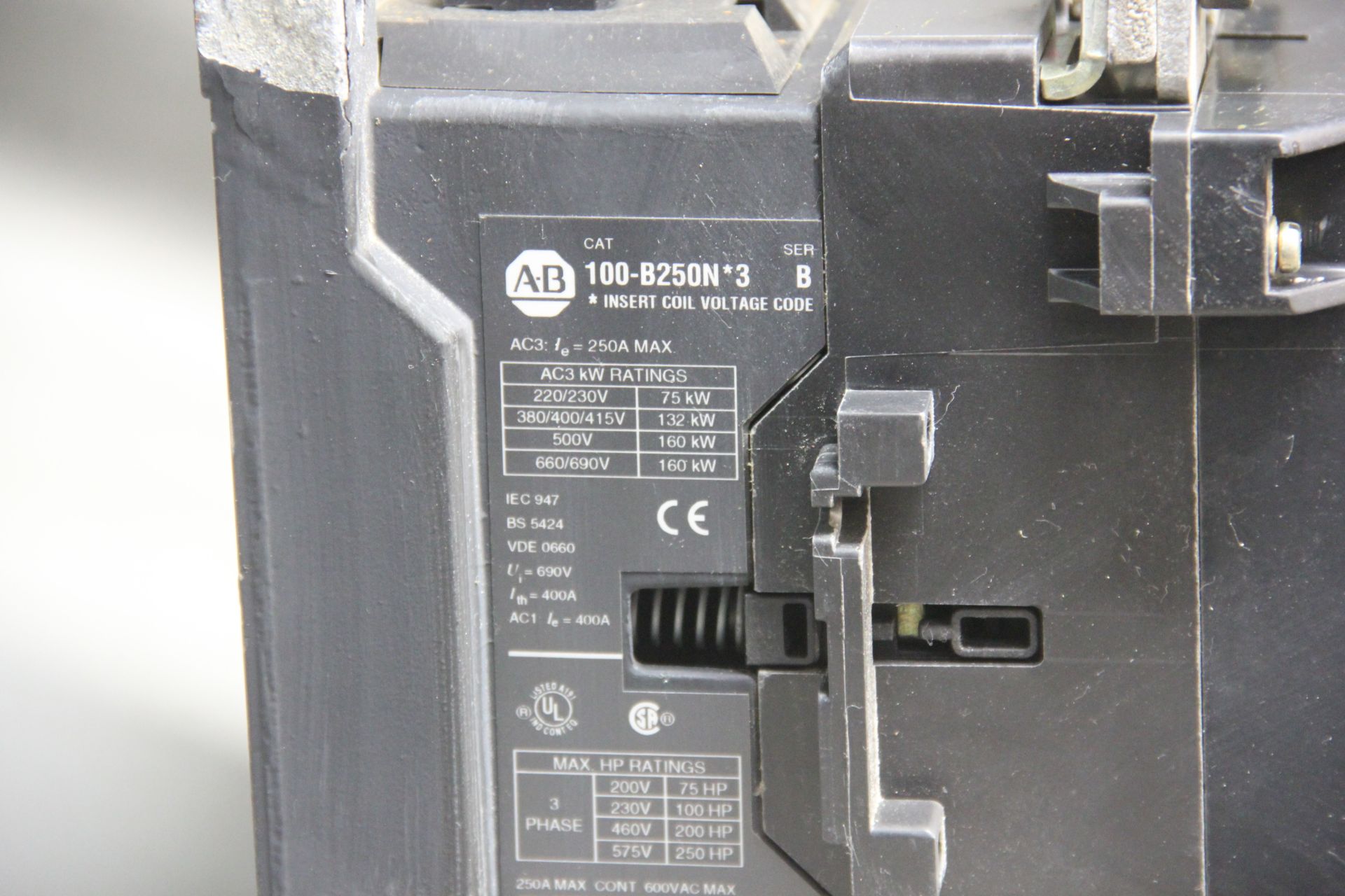 ALLEN BRADLEY 250A CONTACTOR - Image 5 of 6