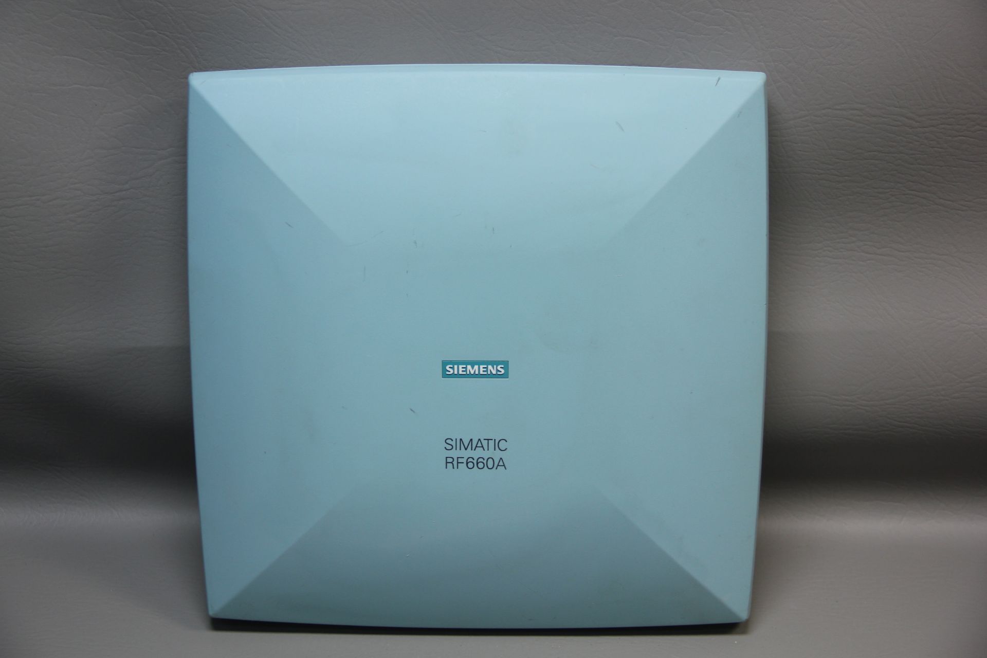 SIEMENS SIMATIC RF600A ANTENNA