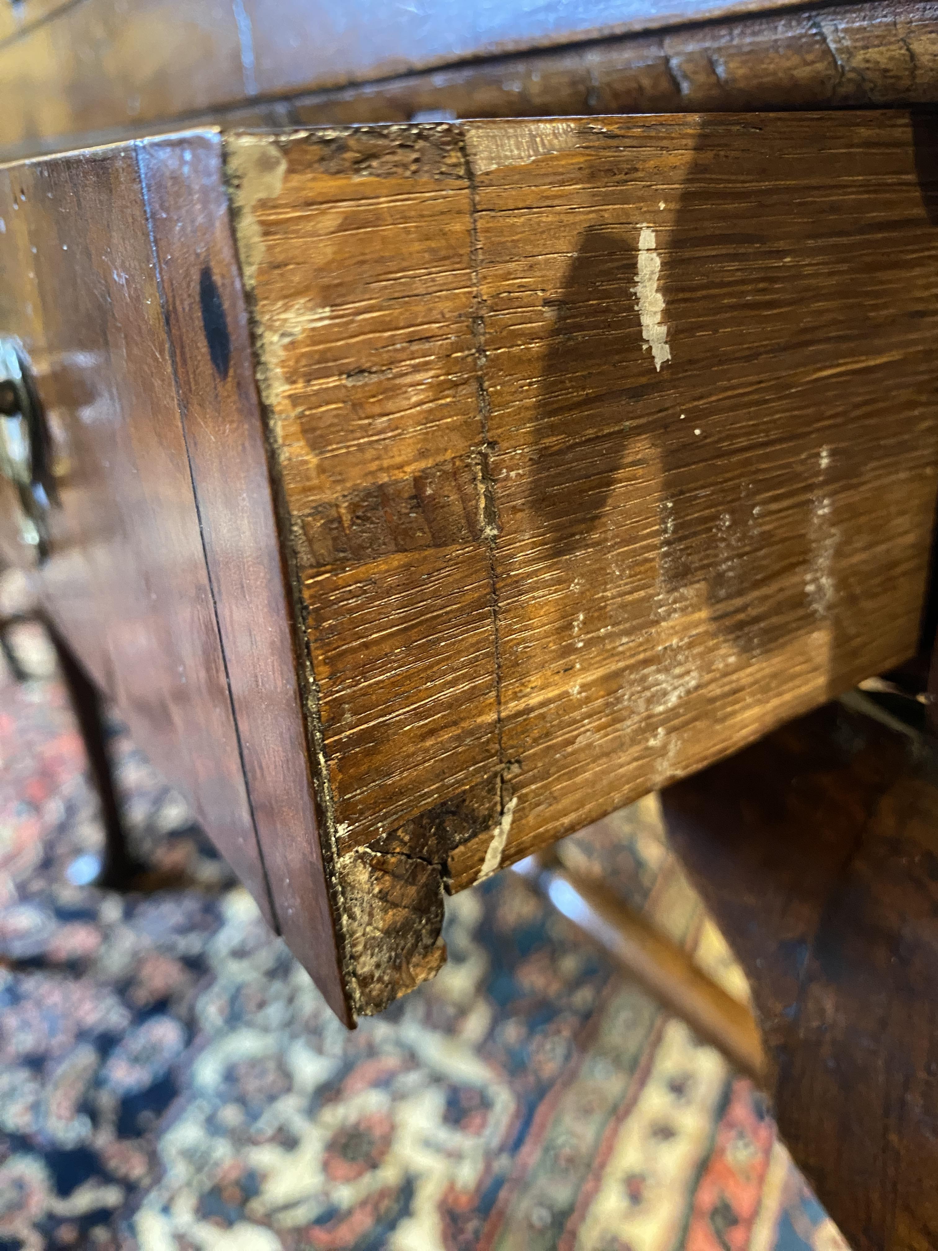 A walnut crossbanded and featherbanded bureau - Image 12 of 21