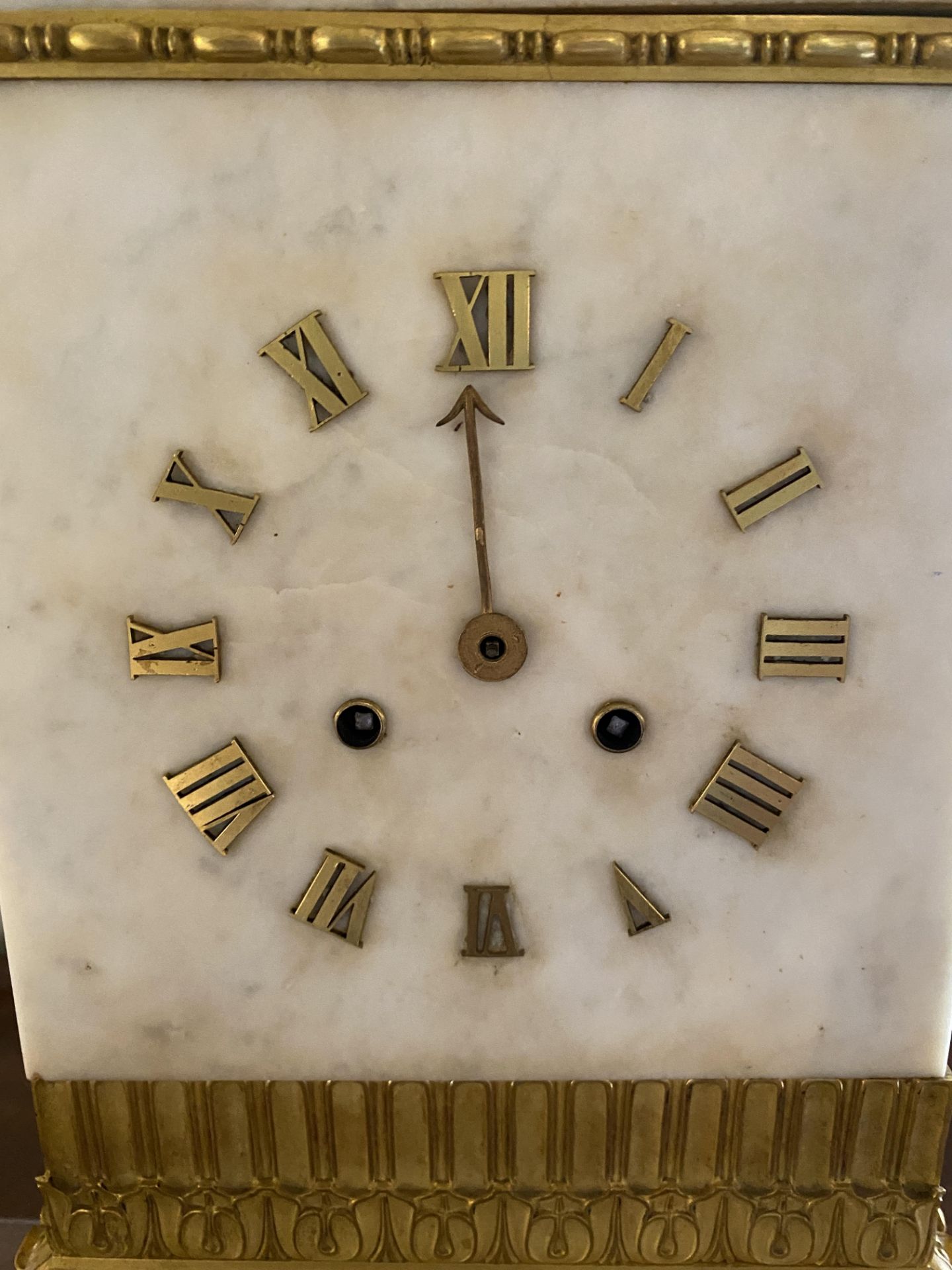 A mid 19th century French gilt bronze and white marble mantel clock - Image 2 of 8