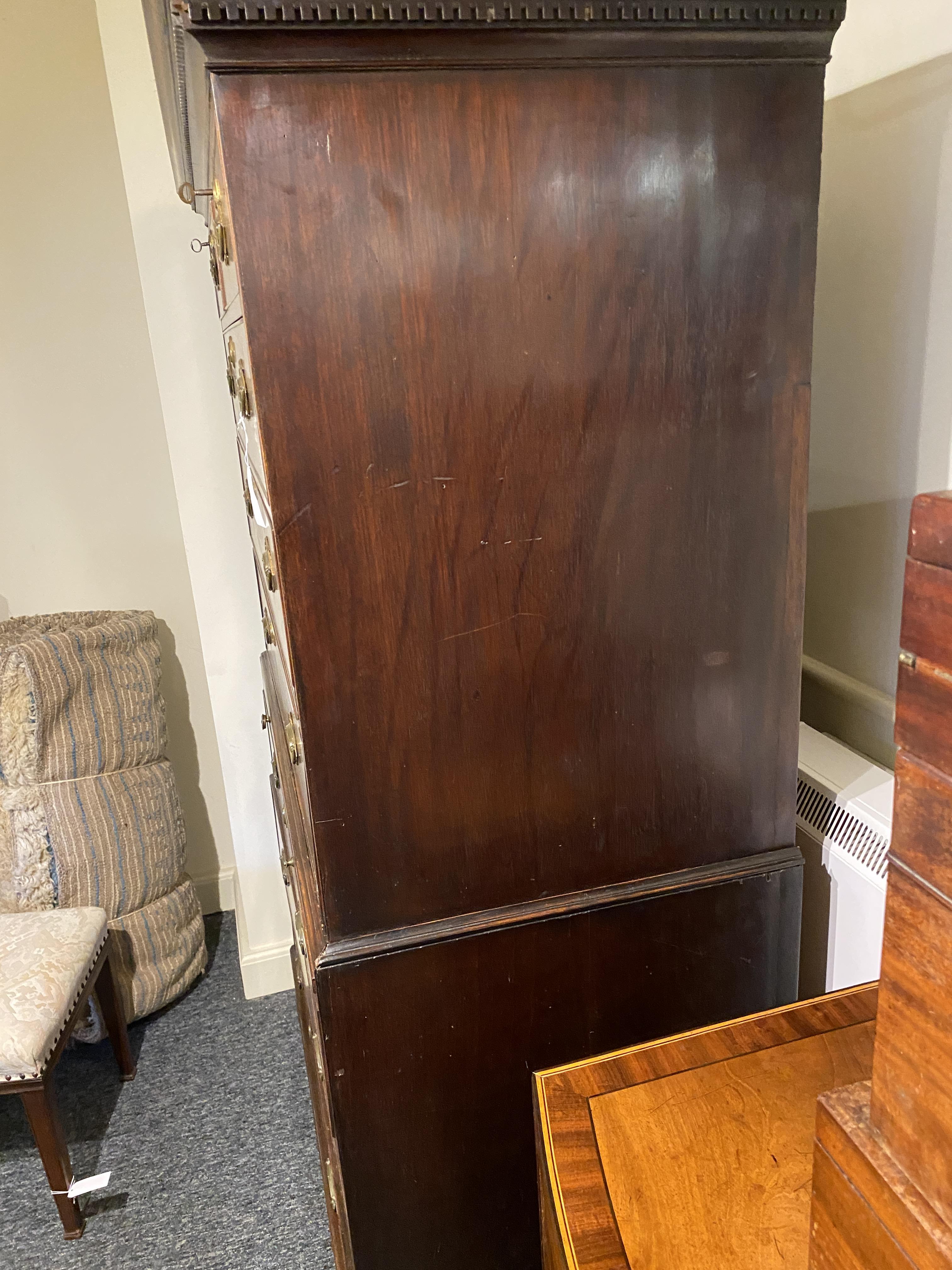 A George III mahogany chest on chest - Image 4 of 6