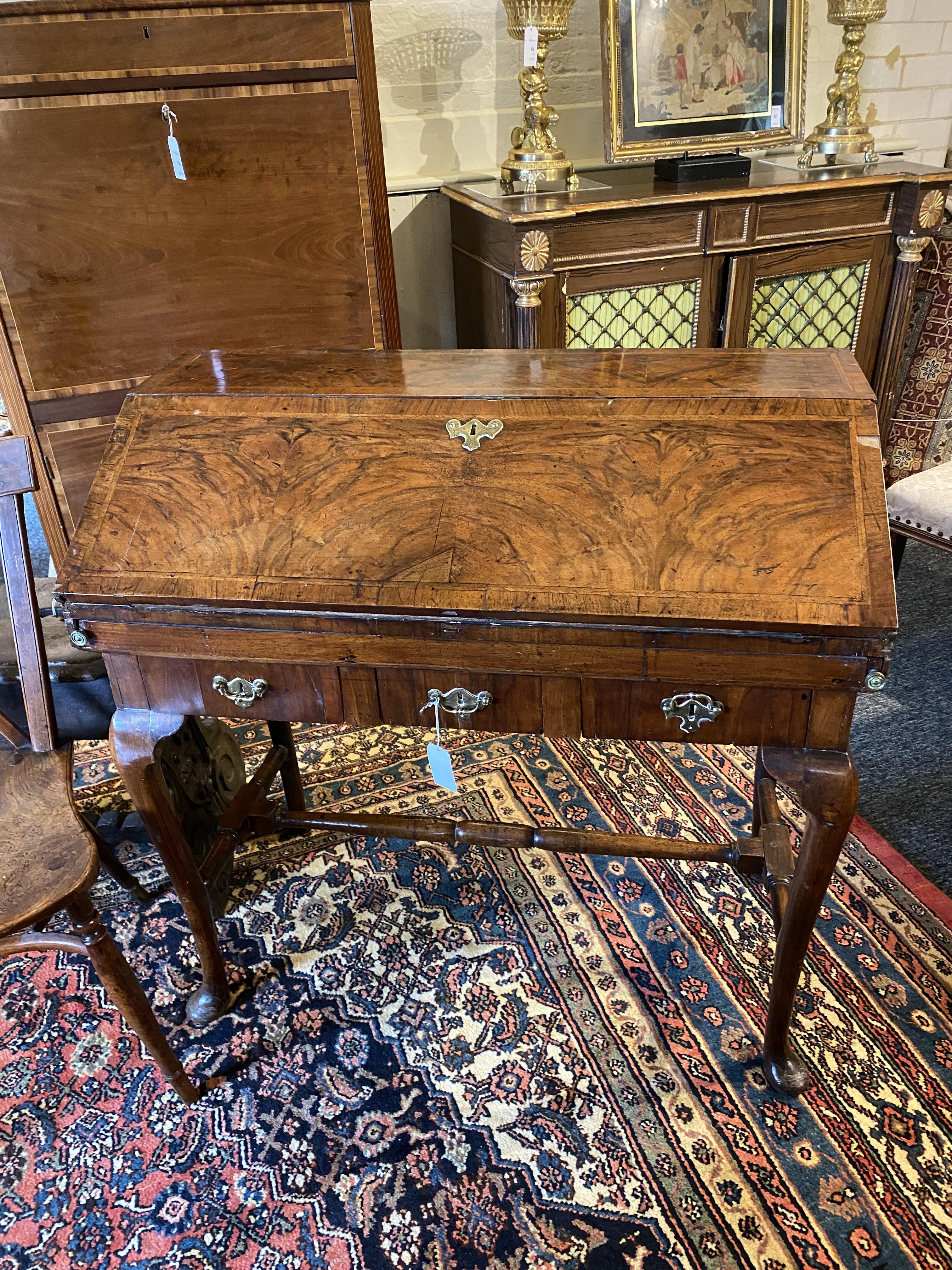 A walnut crossbanded and featherbanded bureau - Image 3 of 21