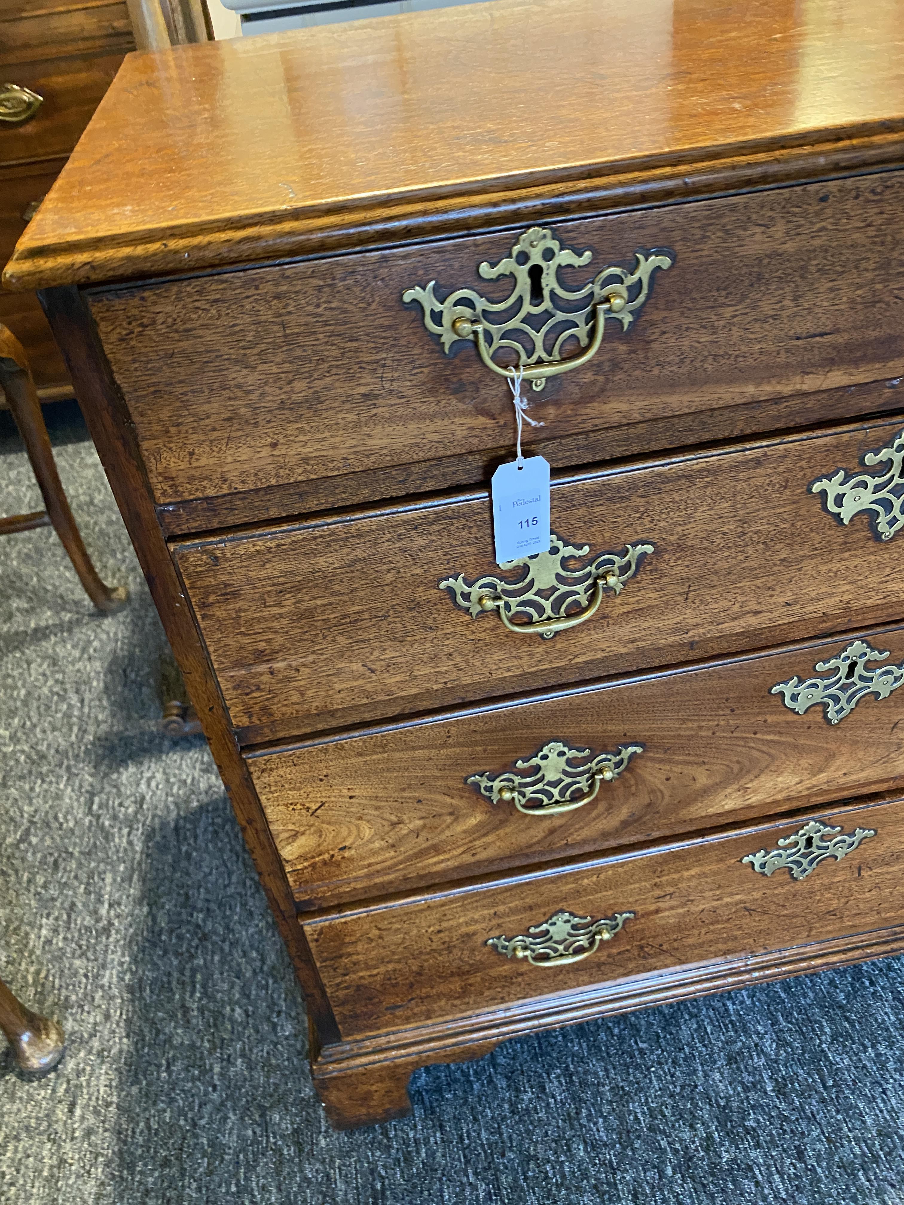 A George III walnut chest - Image 7 of 9