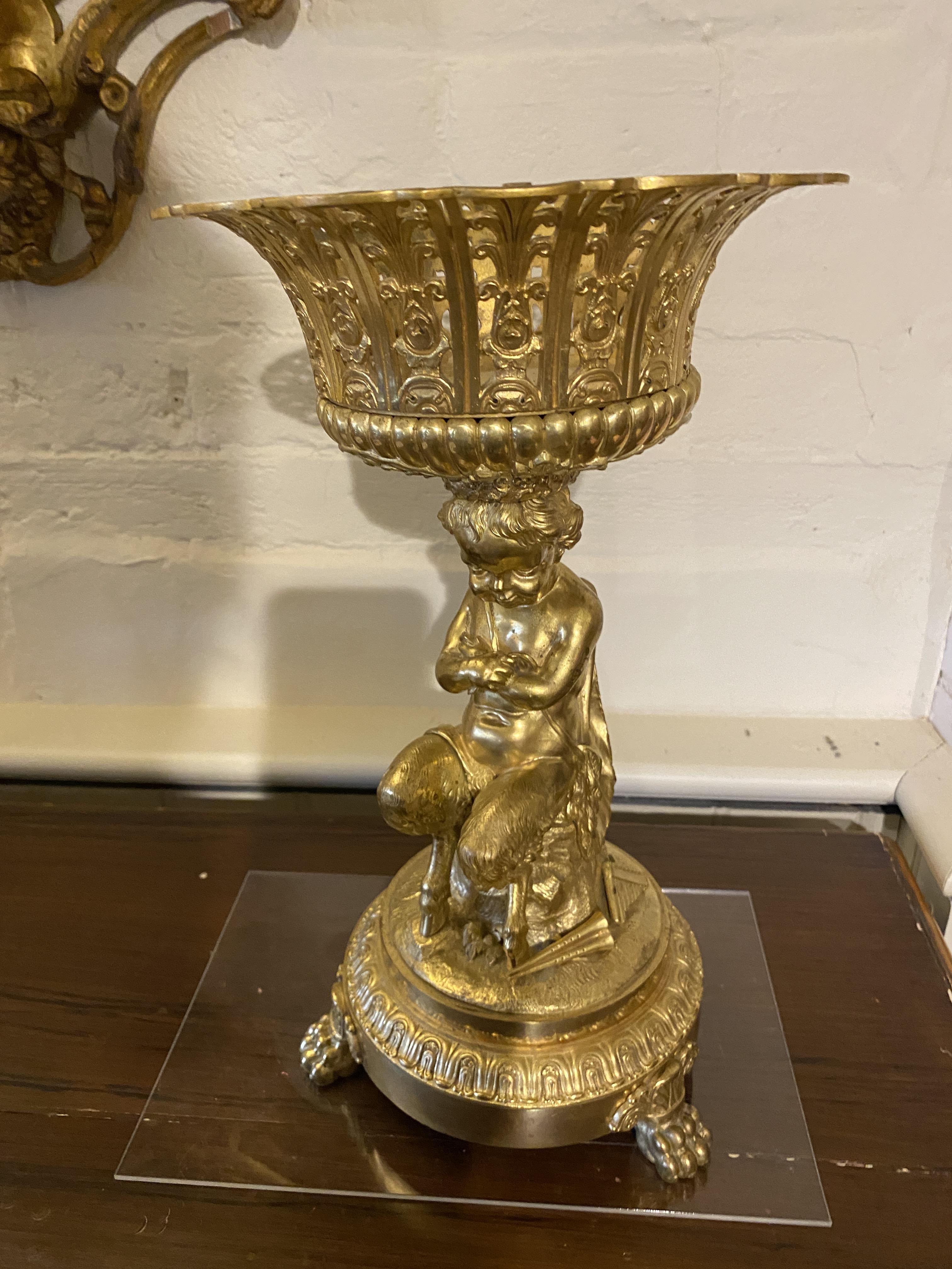 A pair of 19th century French Louis XVI style gilt bronze table centre-pieces - Image 8 of 10