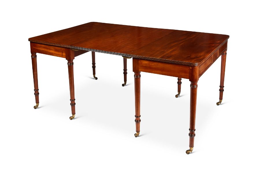 A late George III style mahogany dining table - Image 3 of 4