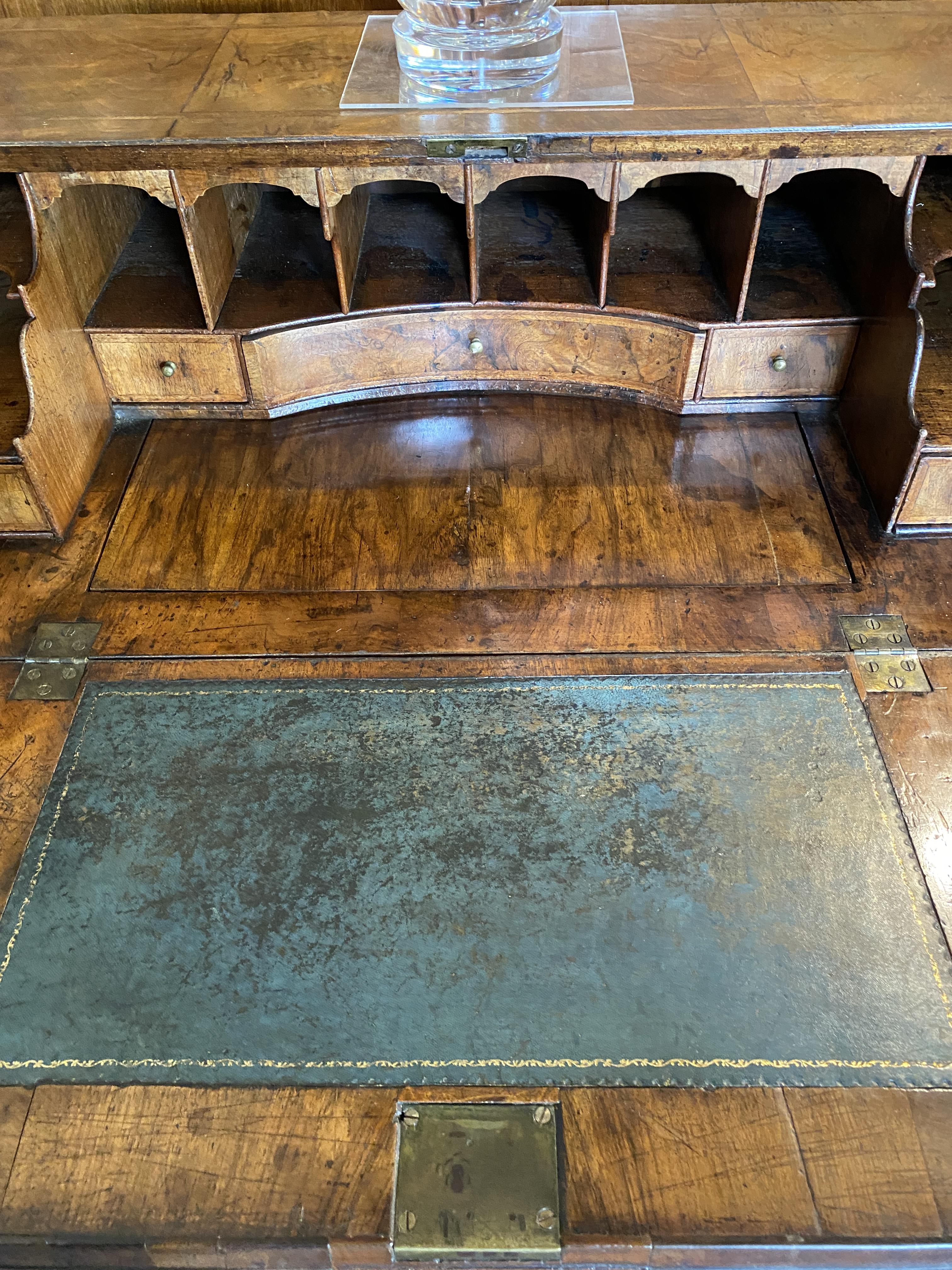 A George II walnut and featherbanded bureau - Image 28 of 33