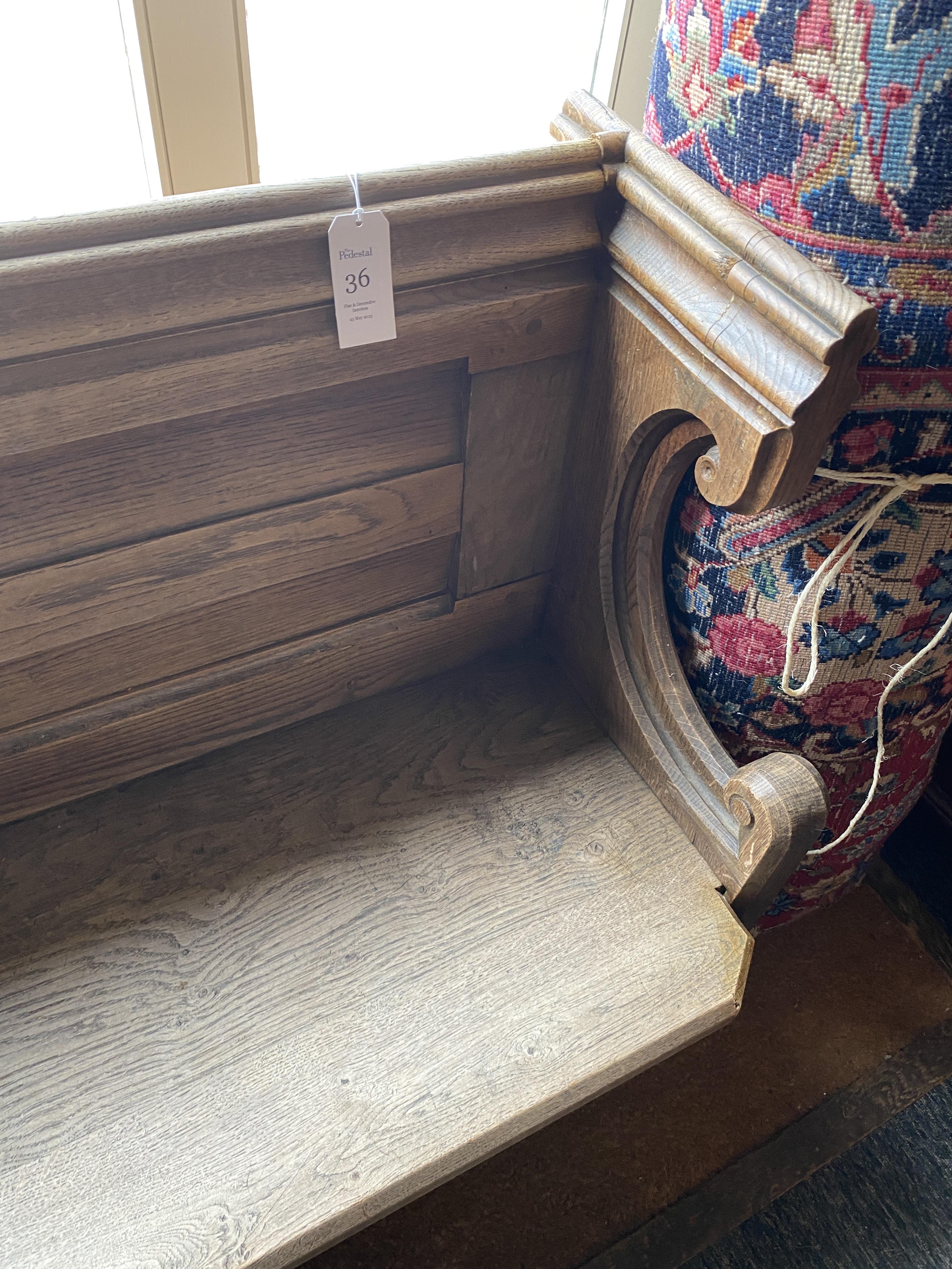 A small oak carved hall bench - Image 4 of 9