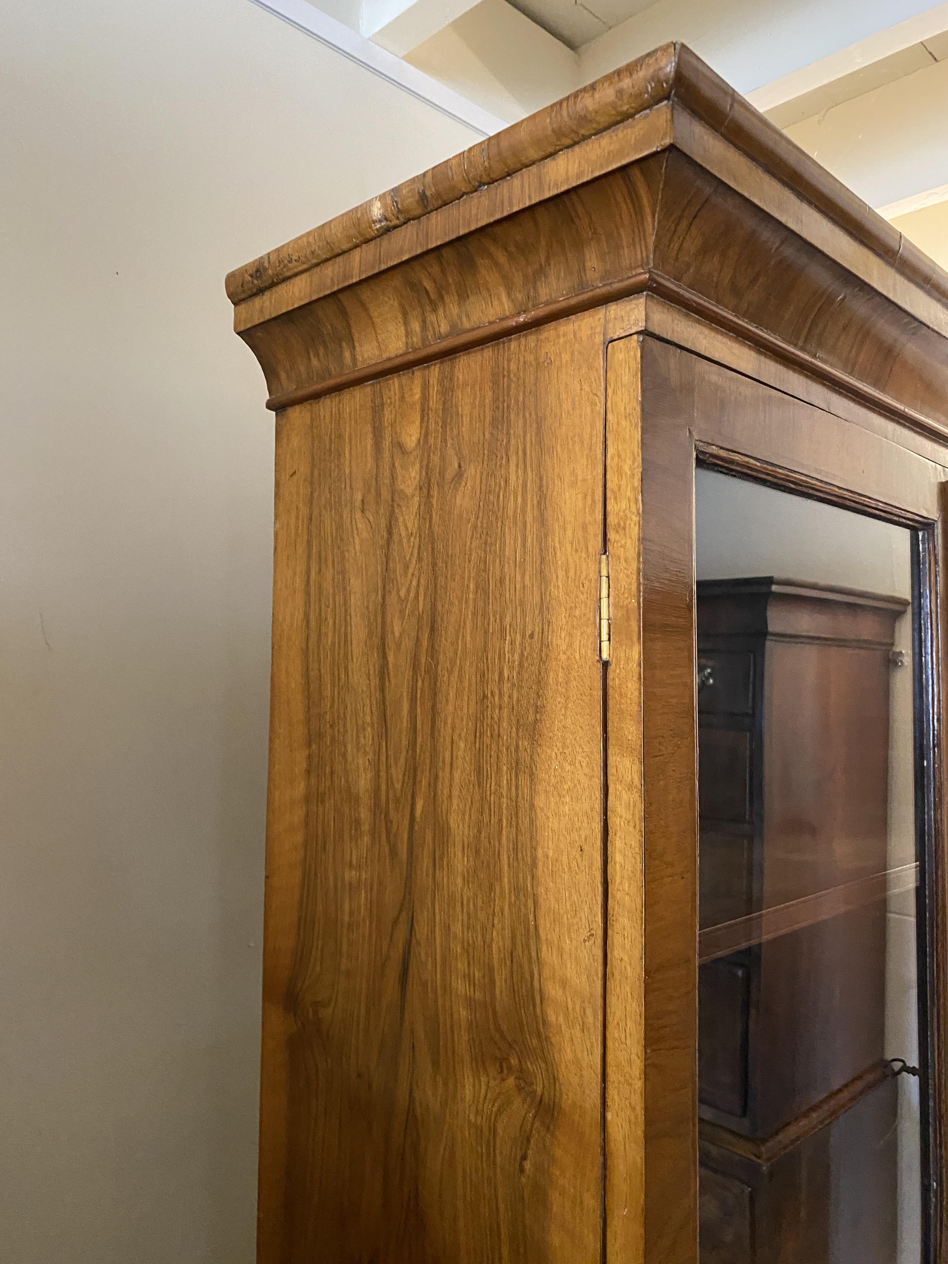 A walnut bookcase on cabinet - Image 8 of 12