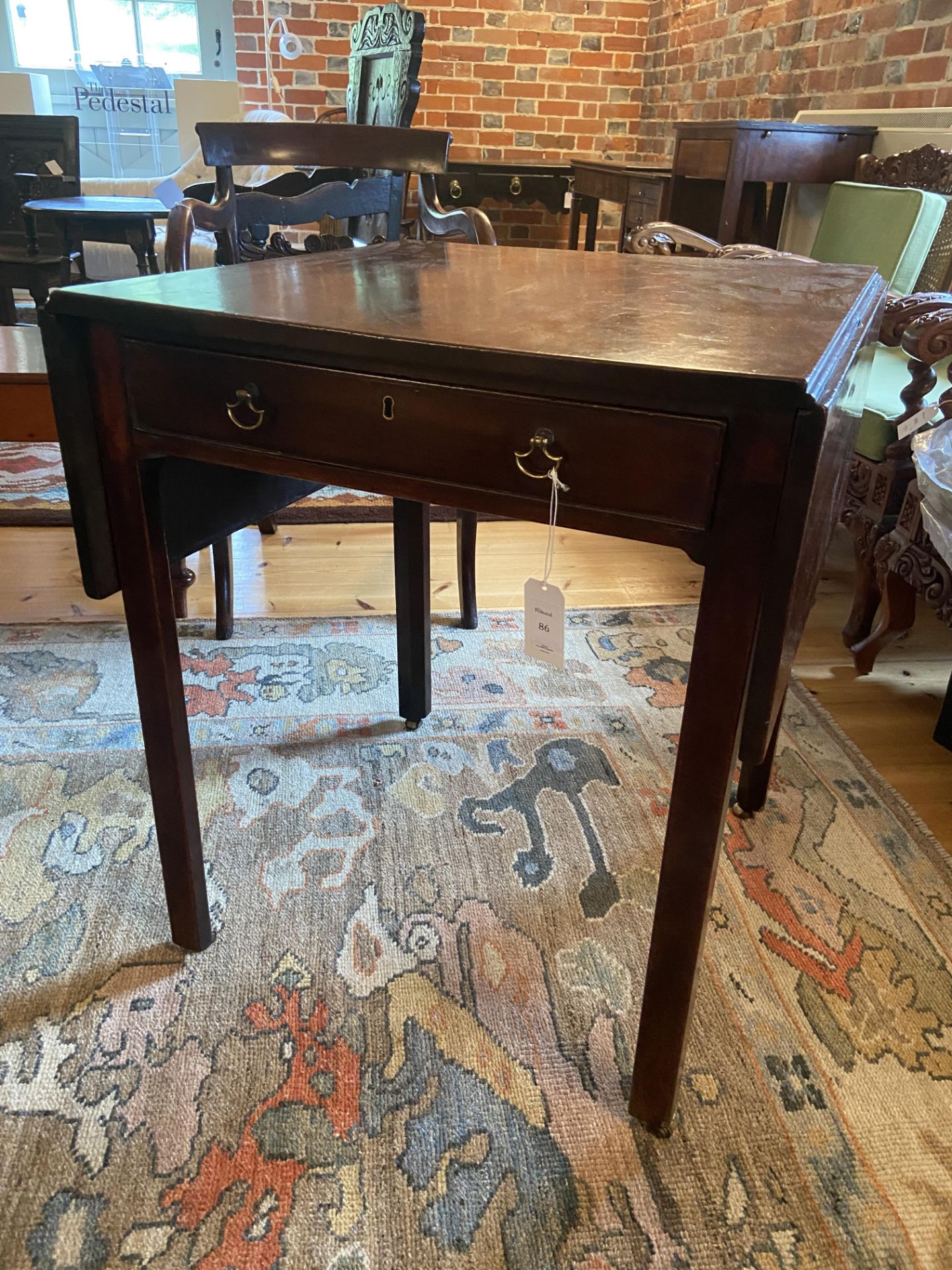 An early George III mahogany pembroke table - Image 14 of 15