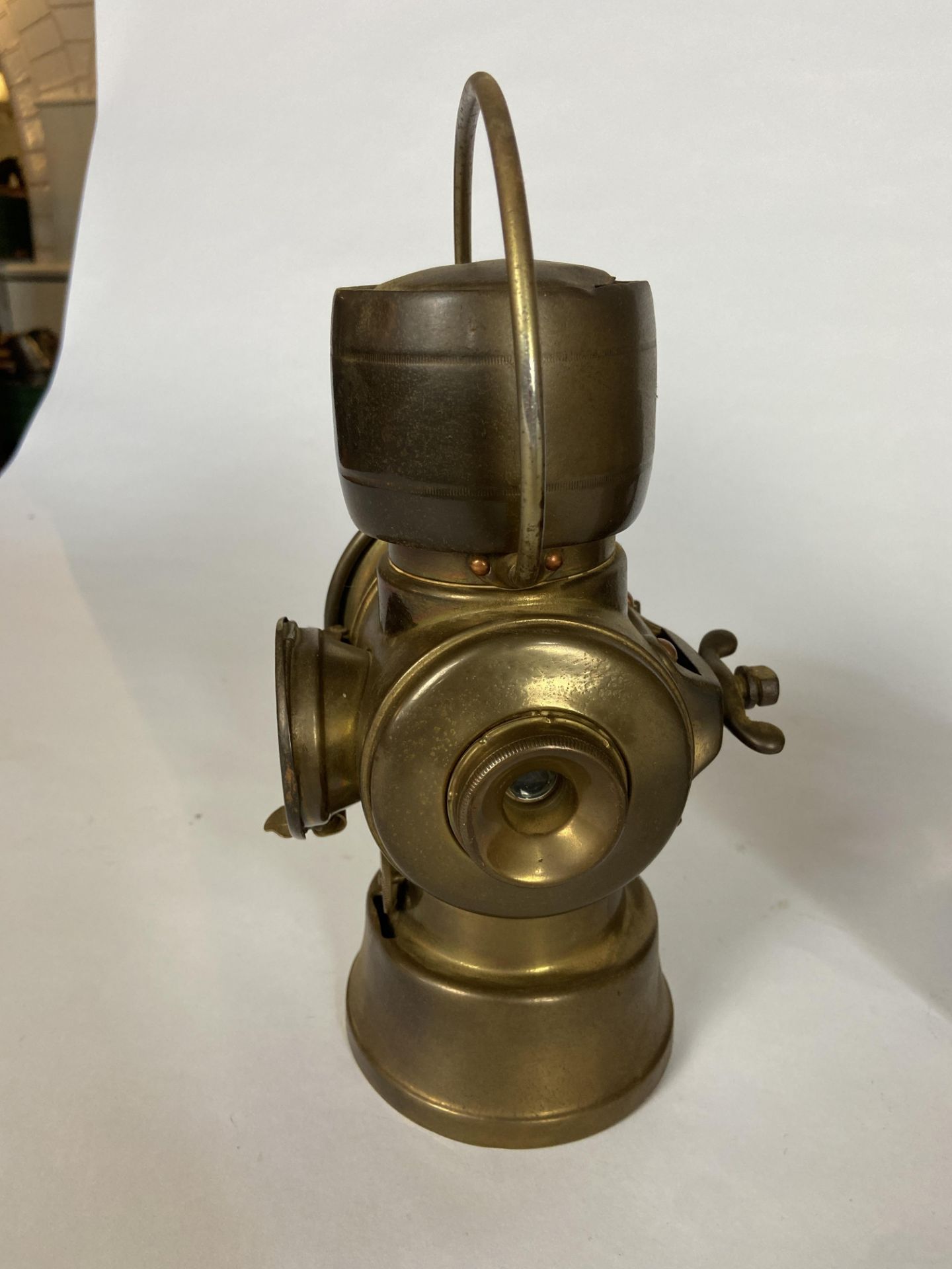 An early 20th century WWI British battery trench torch and a brass lantern by Joseph Lucas Ltd - Image 6 of 7