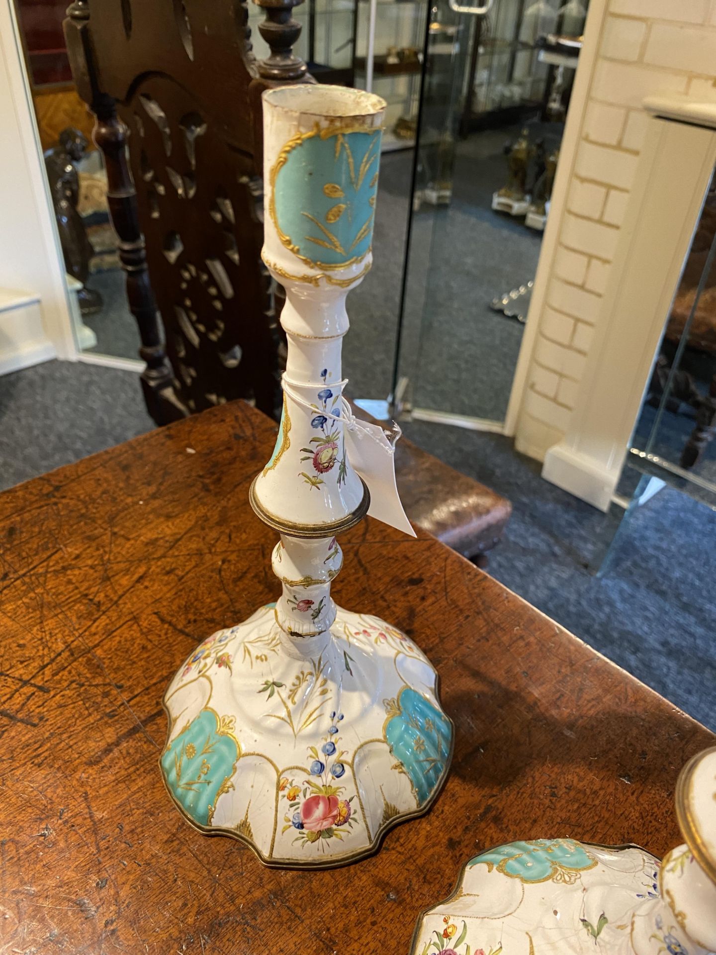 A pair of late 18th century South Staffordshire enamel candlesticks - Image 7 of 11