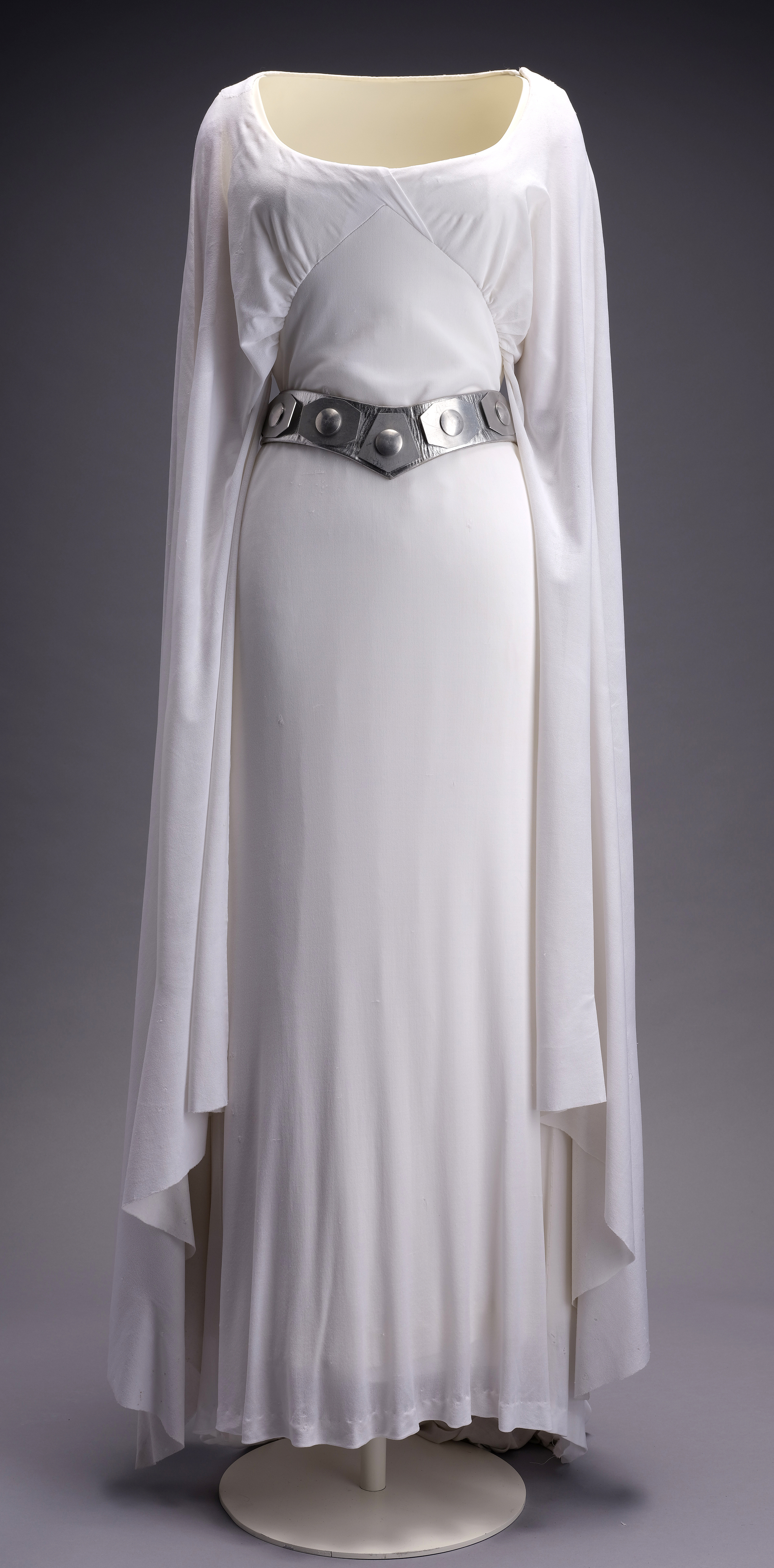 STAR WARS: A NEW HOPE (1977) - Princess Leia's (Carrie Fisher) Screen-Matched Ceremonial Dress - Image 14 of 39