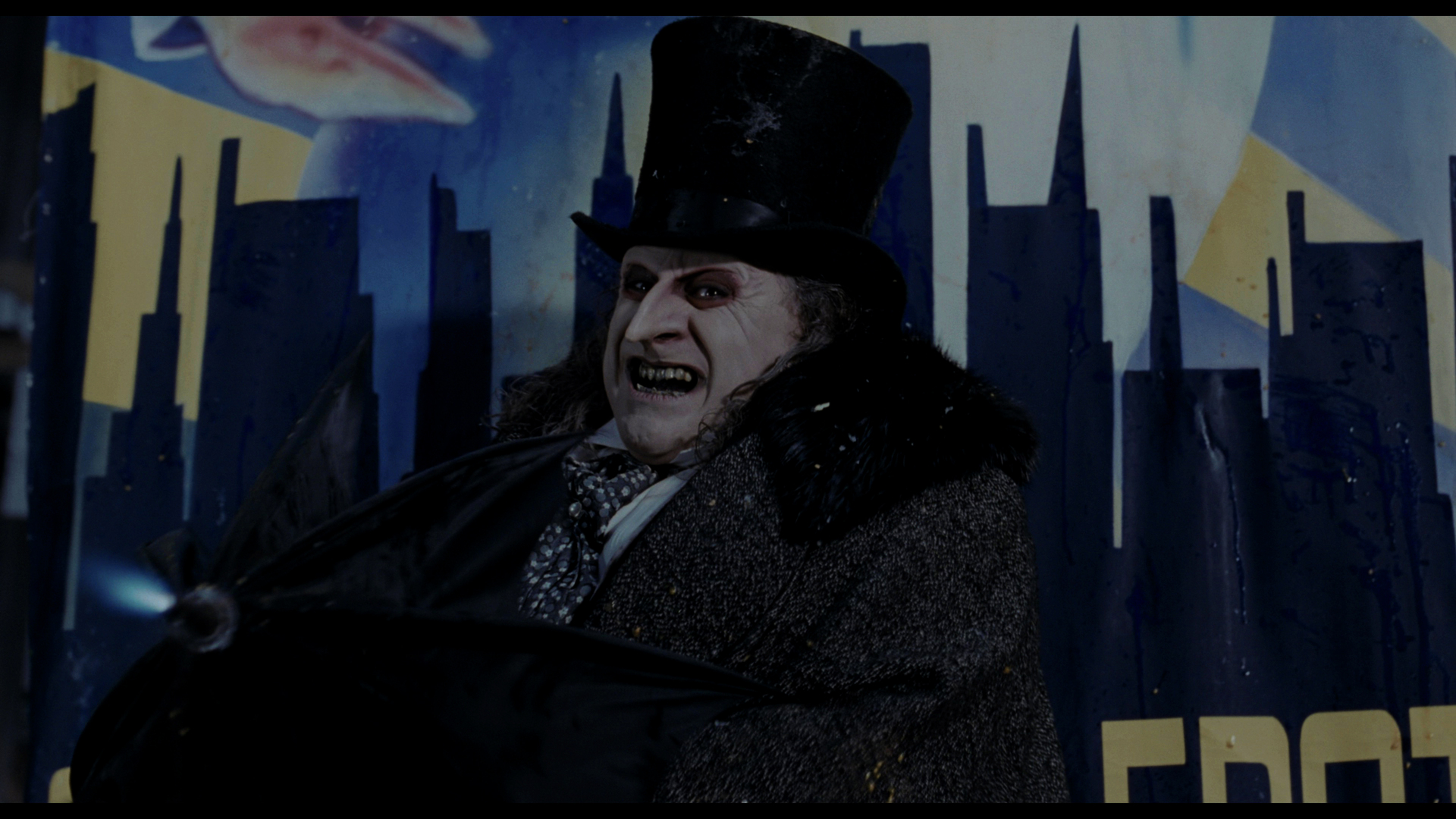 BATMAN RETURNS (1992) - Large Screen-Matched Hand-Painted Oswald Cobblepot (Danny DeVito) Campaign B - Image 15 of 16