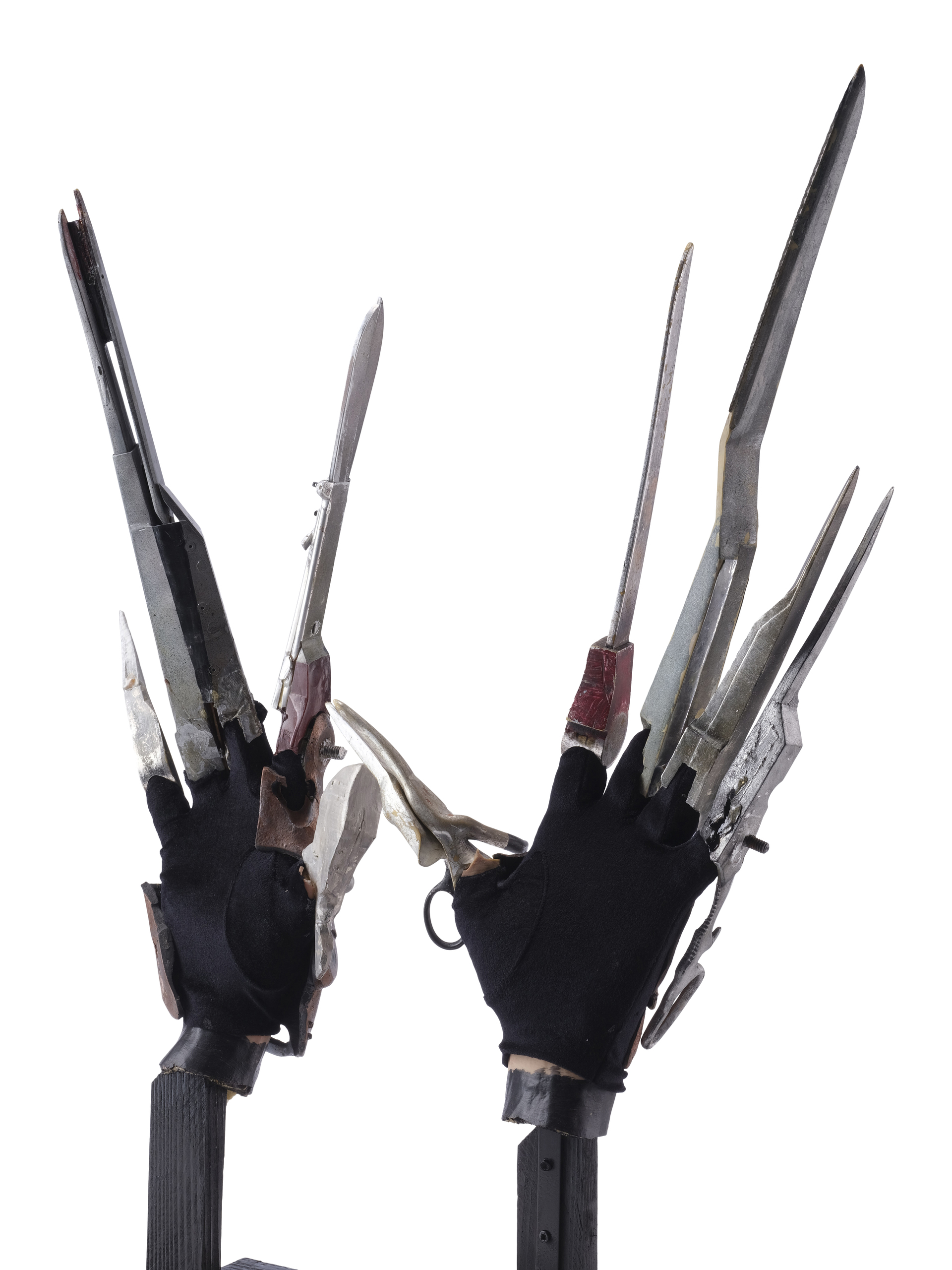 EDWARD SCISSORHANDS (1990) - Edward Scissorhands' (Johnny Depp) Scissor Hand Set with Screen-Matched - Image 14 of 25