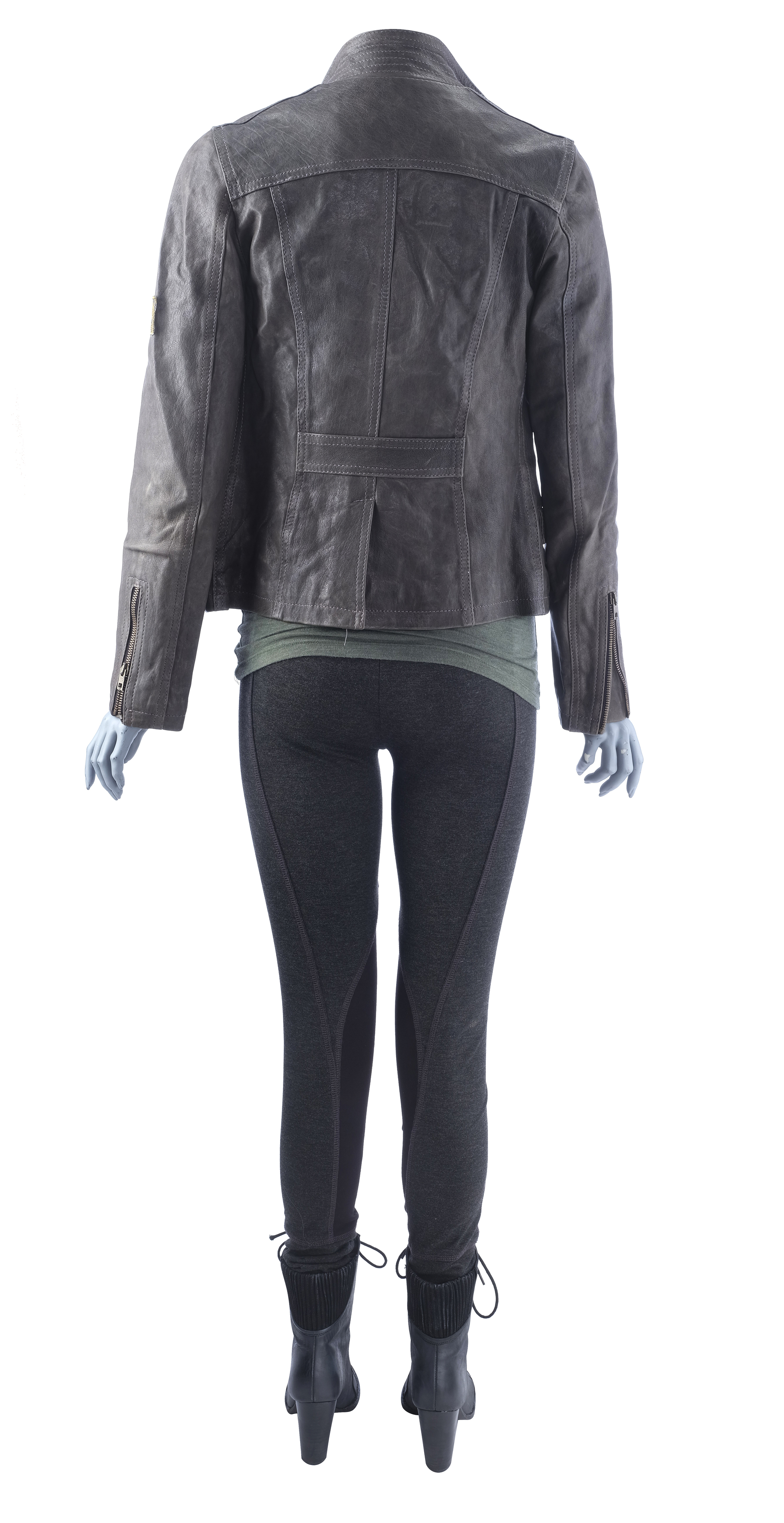 THE TWILIGHT SAGA: BREAKING DAWN-PART 2 (2012) - Bella Cullen's Final Battle Costume - Image 4 of 6