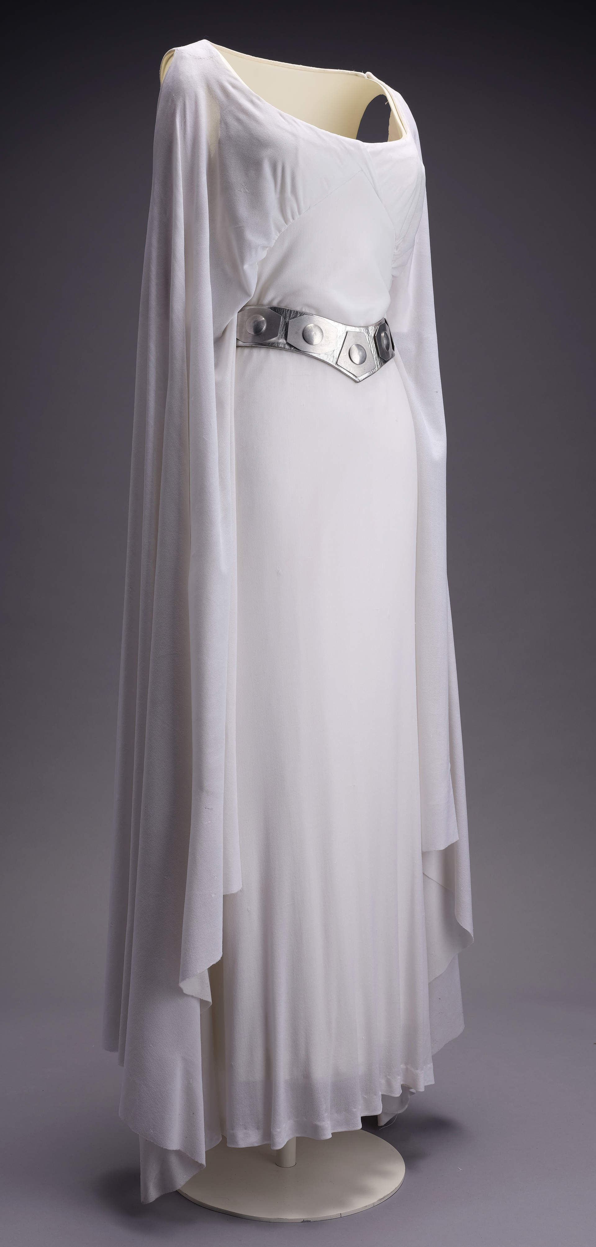 STAR WARS: A NEW HOPE (1977) - Princess Leia's (Carrie Fisher) Screen-Matched Ceremonial Dress - Image 16 of 39