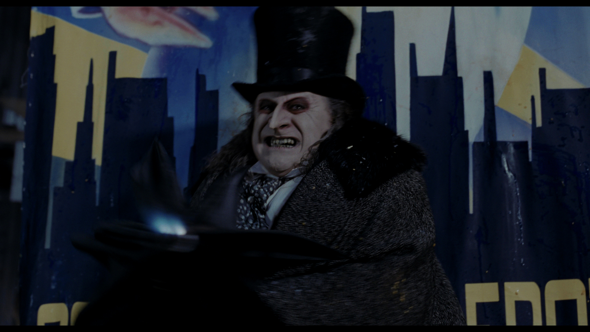 BATMAN RETURNS (1992) - Large Screen-Matched Hand-Painted Oswald Cobblepot (Danny DeVito) Campaign B - Image 14 of 16